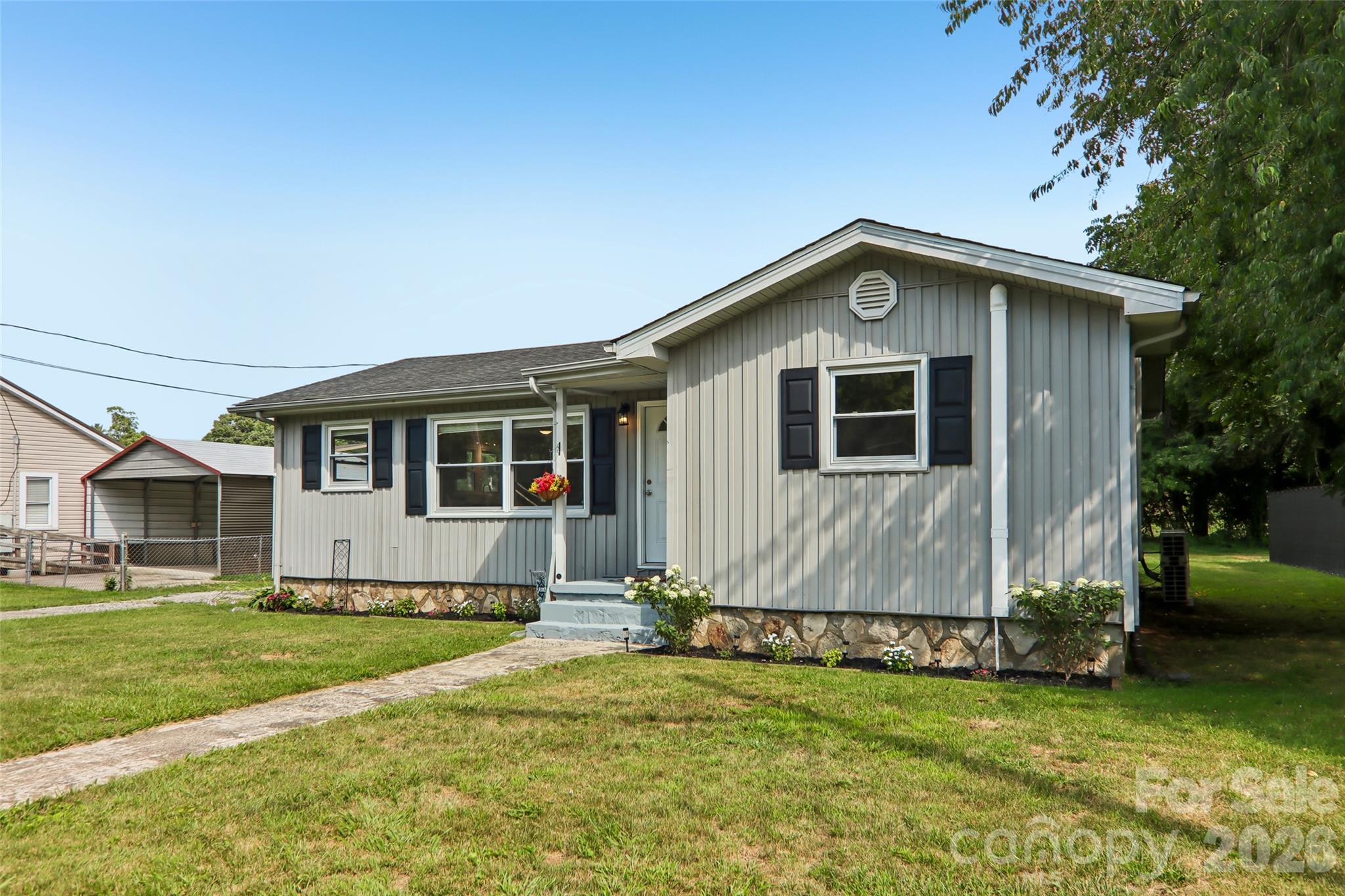 Single Family Residence at 363 Killian Street, Waynesville, photo 2 of 44