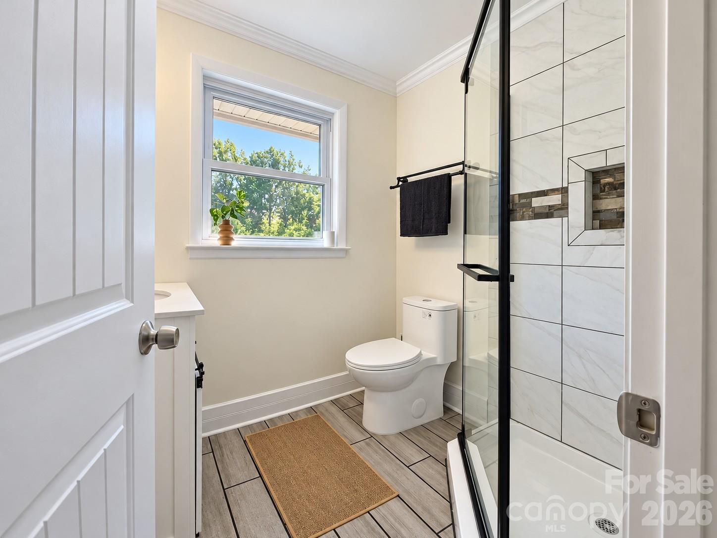 Bath 1 - 1627 W Lakewood Drive, Rock Hill