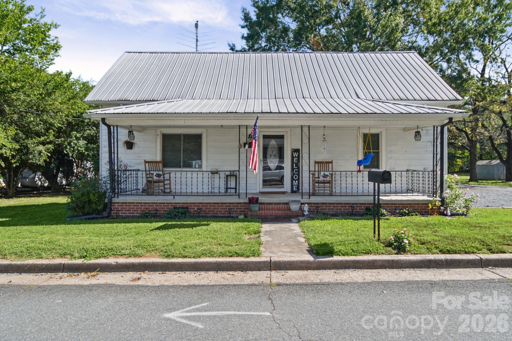 626 Austin Street