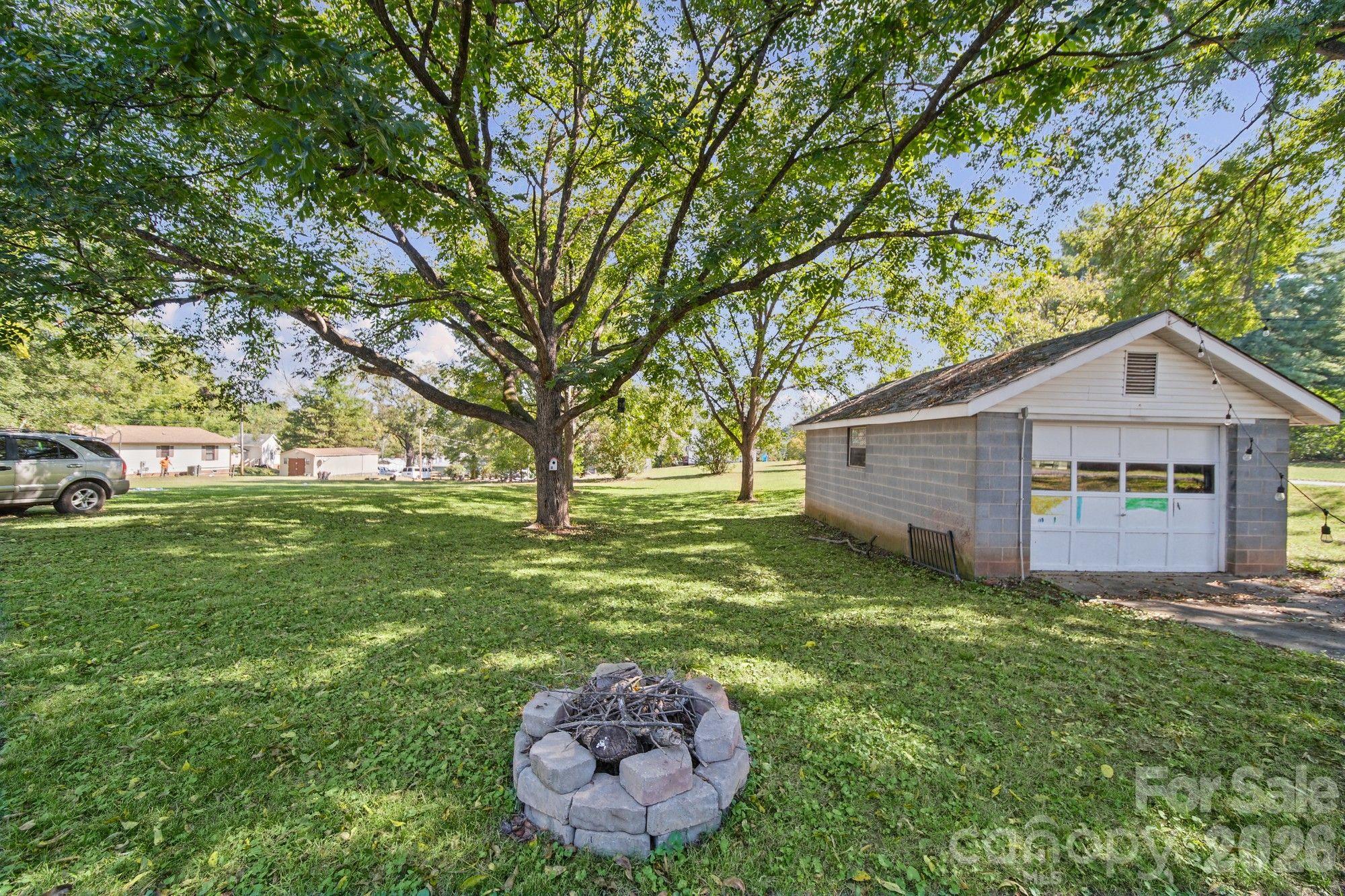 Single Family Residence at 626 Austin Street, Albemarle, photo 25 of 29