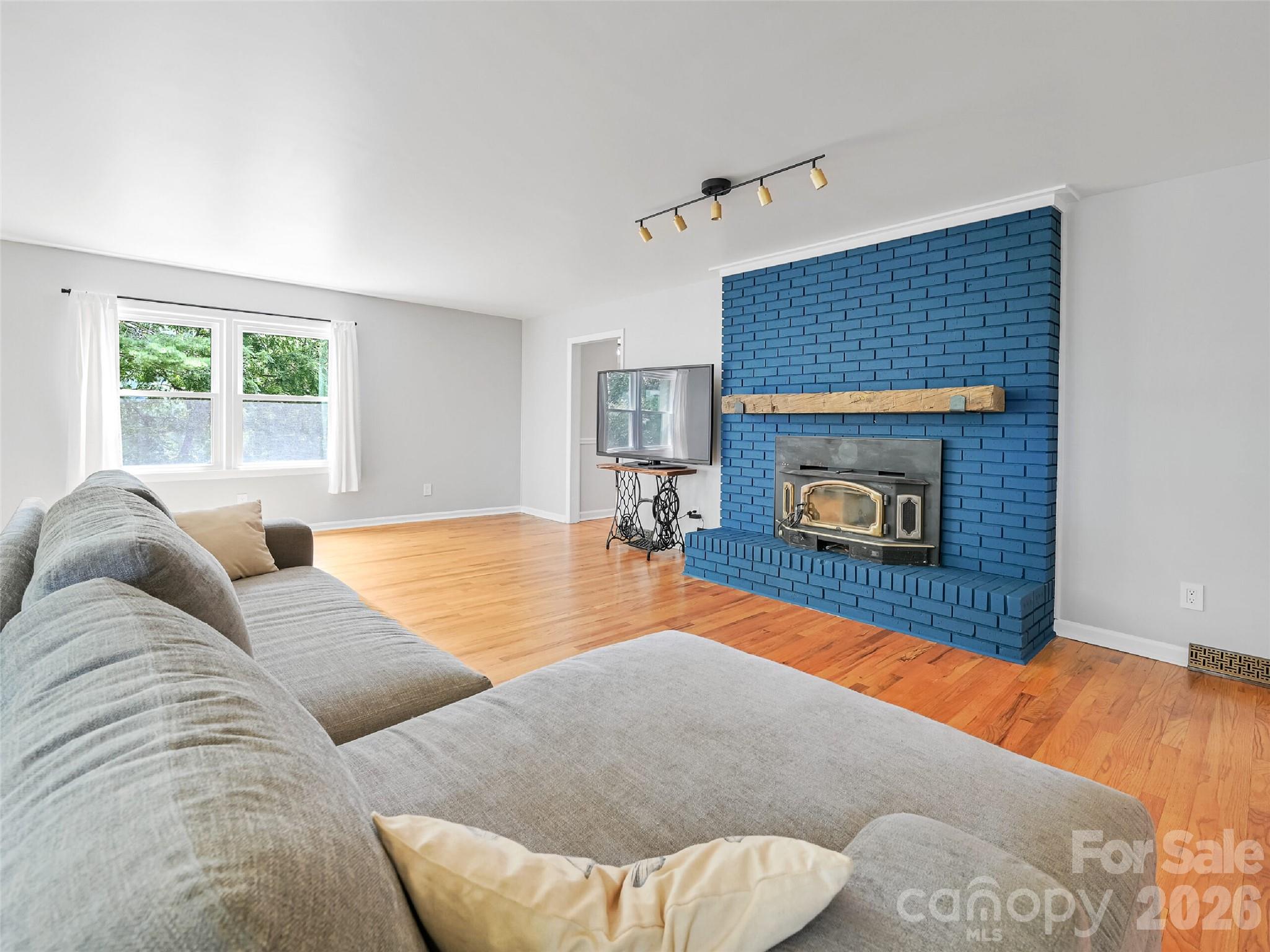 Single Family Residence at 1110 Queentown Road, Canton, photo 6 of 45