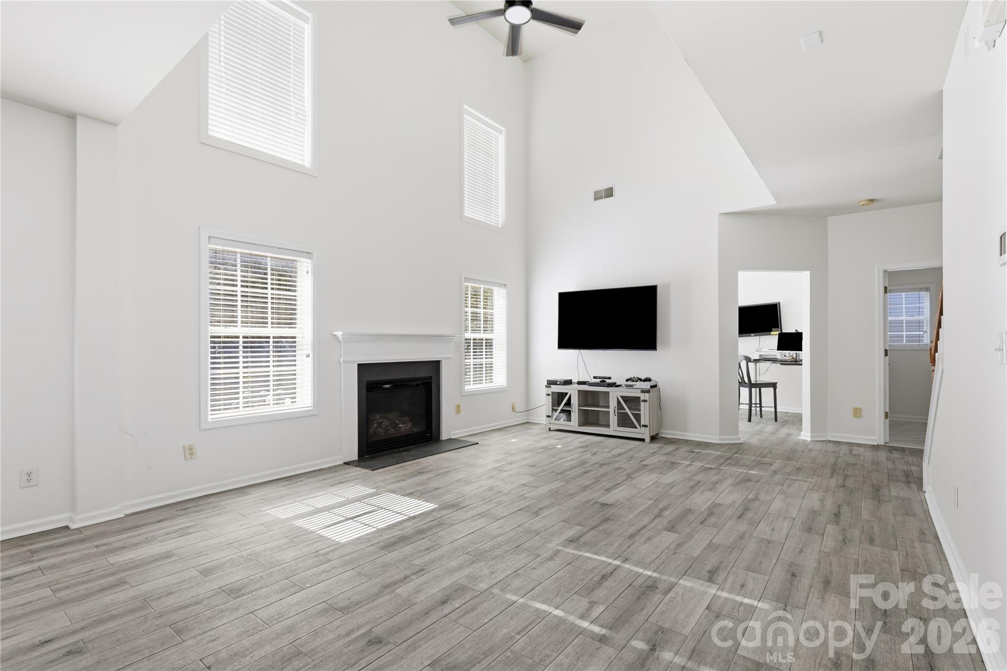 Single Family Residence at 1318 Gambel Drive NW, Concord, photo 14 of 45
