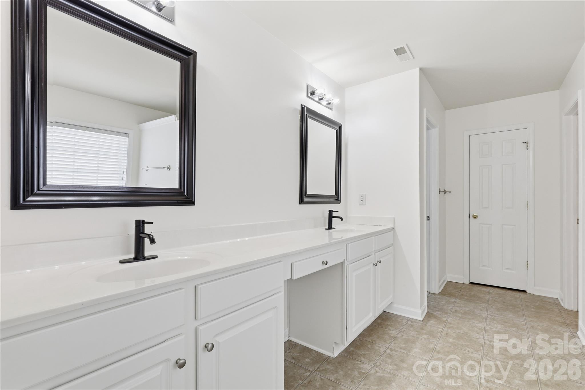 Single Family Residence at 1318 Gambel Drive NW, Concord, photo 20 of 45