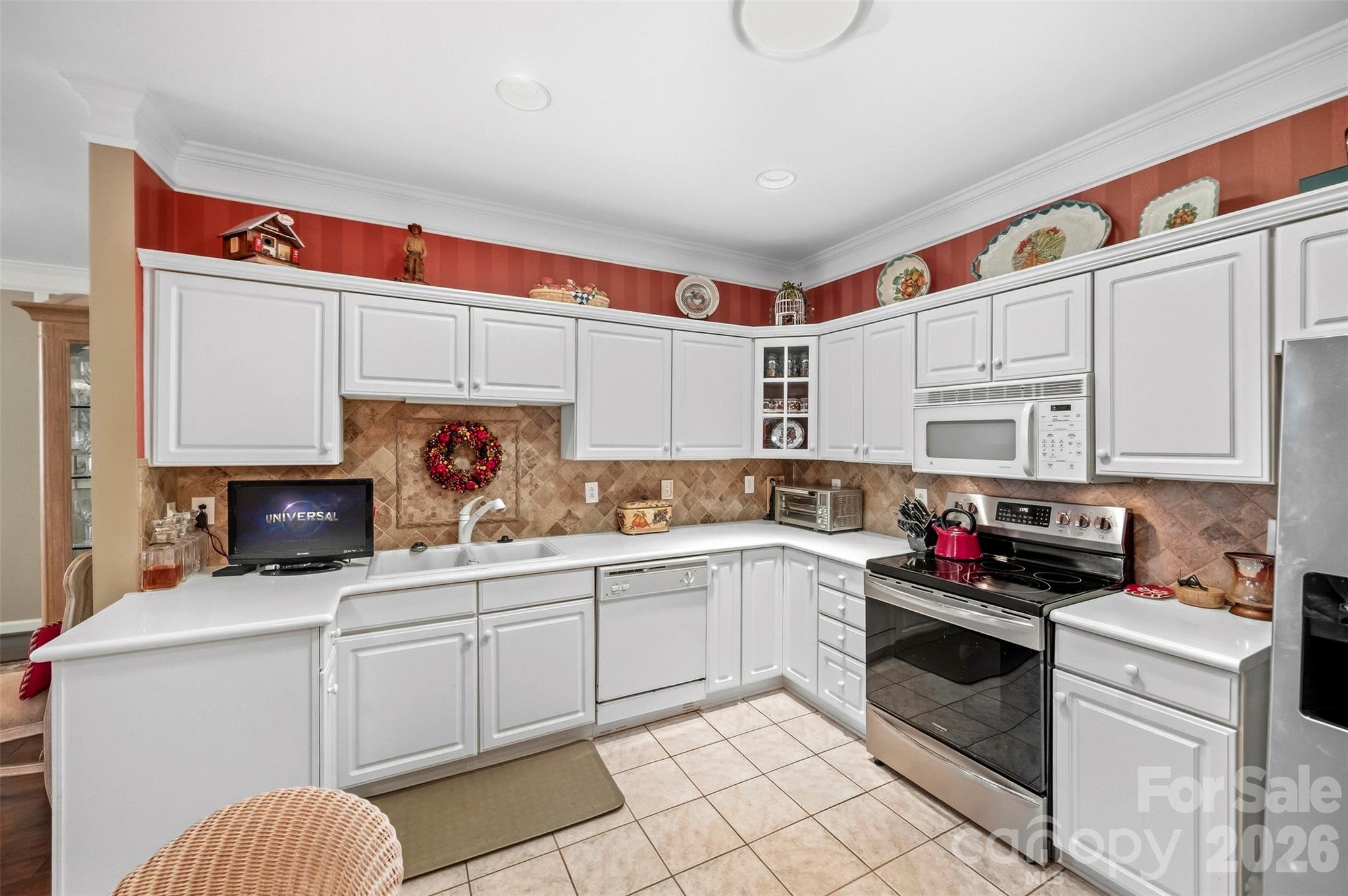 Condominium at 8306 Olde Troon Drive, Charlotte, photo 17 of 33