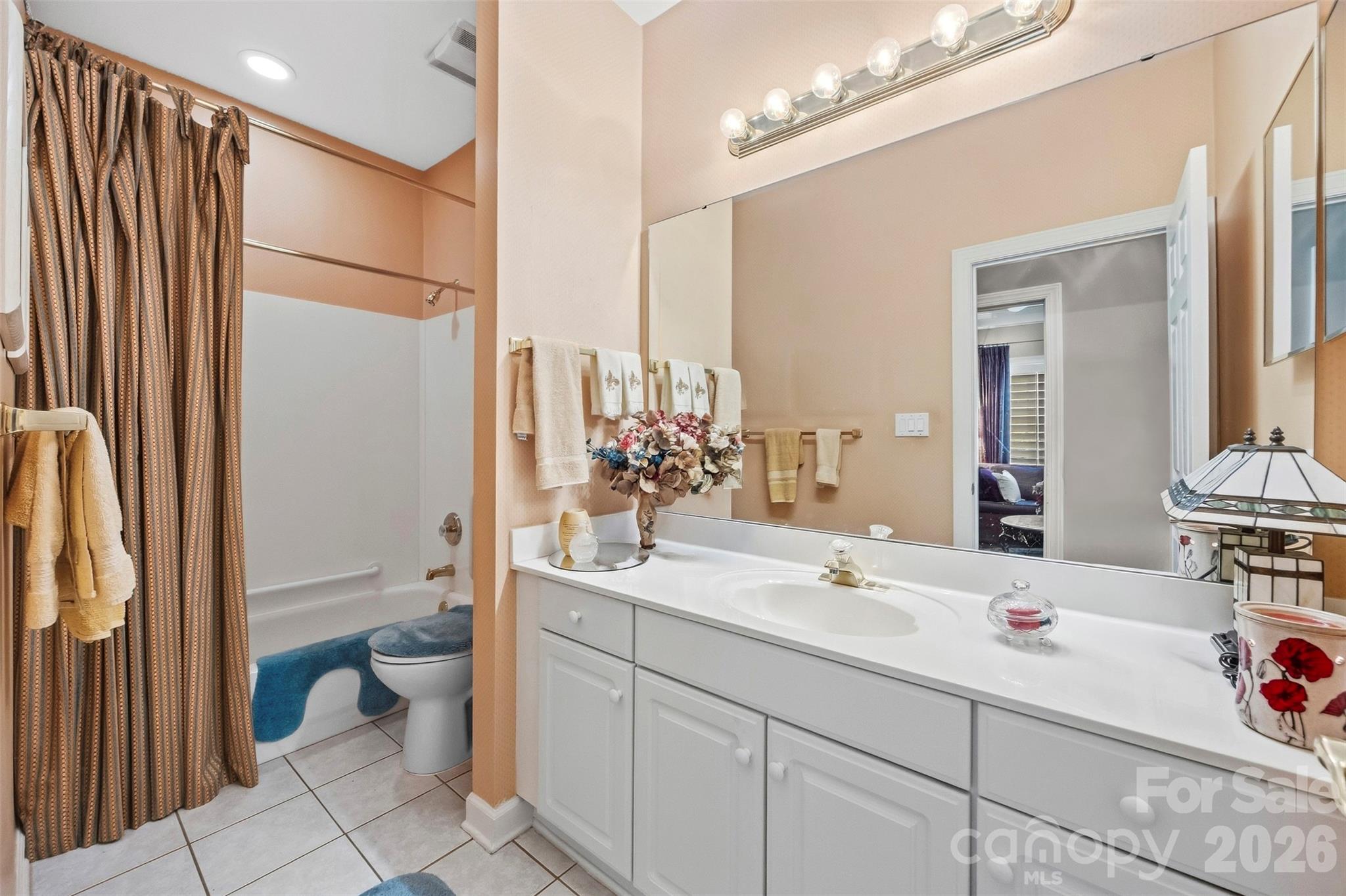 Secondary full bath - 8306 Olde Troon Drive, Charlotte