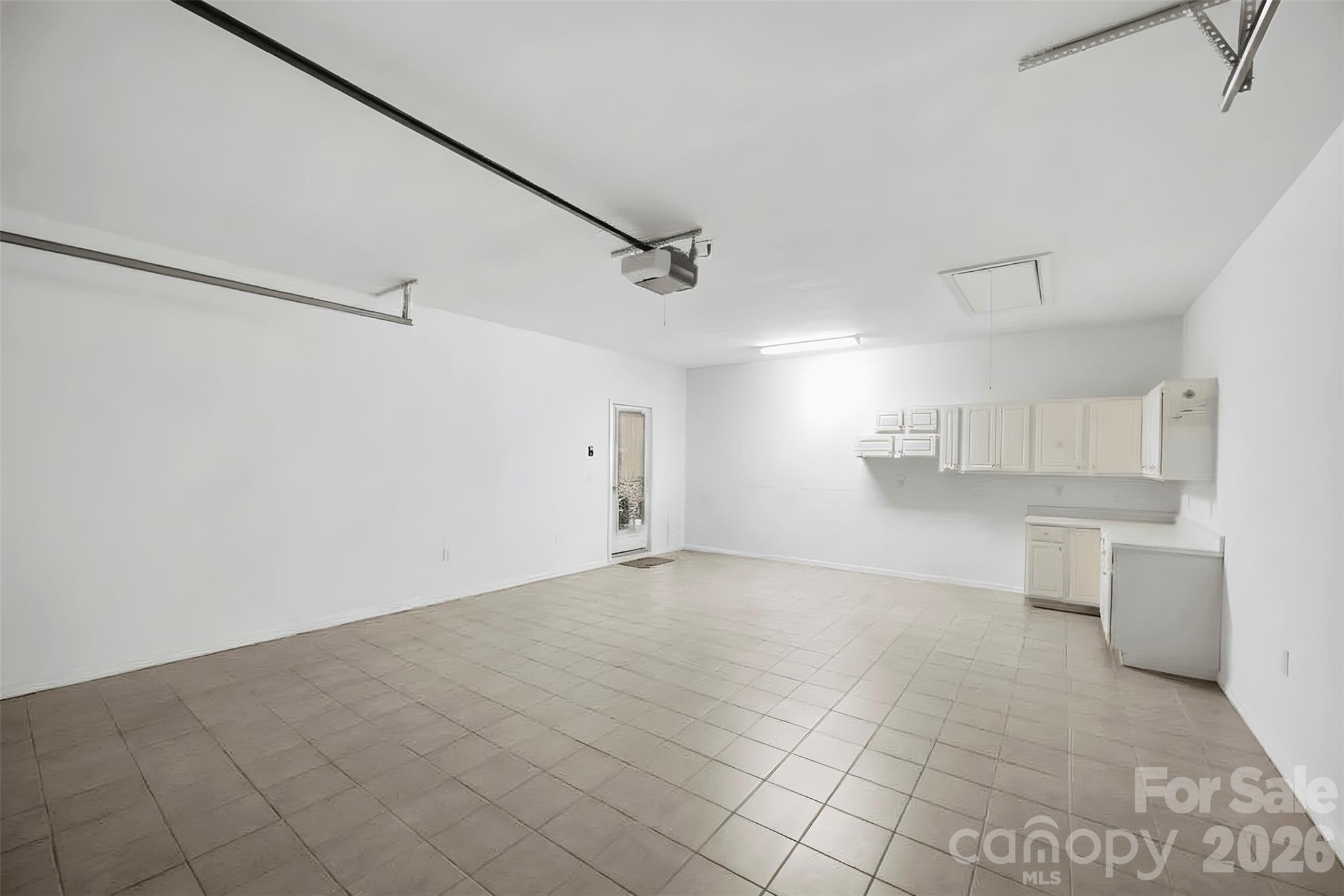 Condominium at 8306 Olde Troon Drive, Charlotte, photo 27 of 33