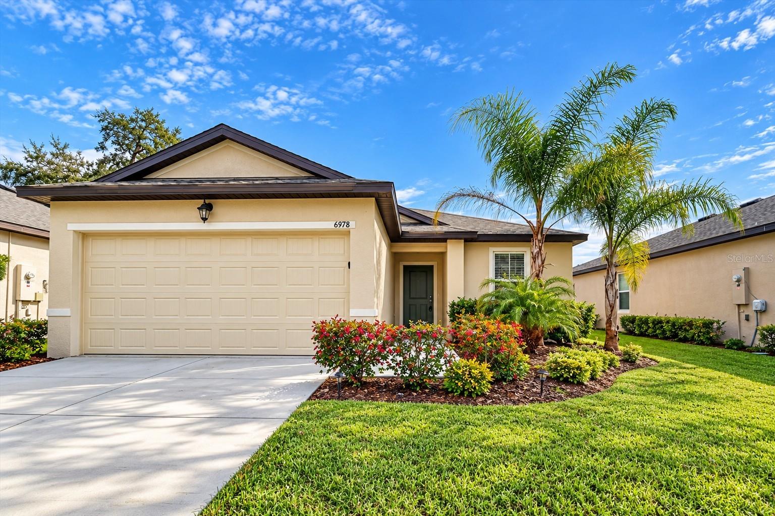 Single Family Residence at 6978 FABEN LN, ZEPHYRHILLS, photo 2 of 18