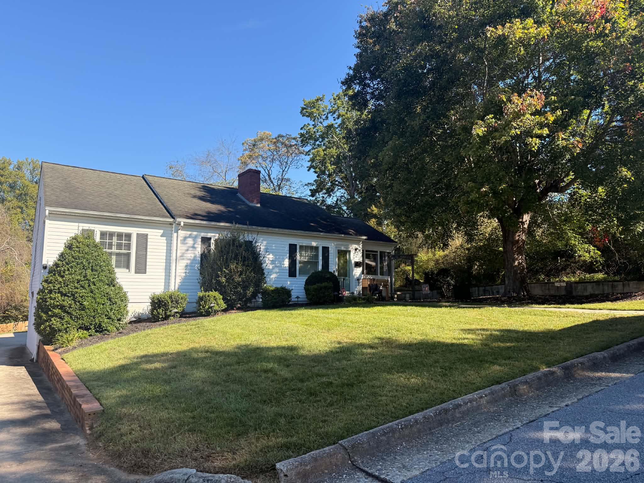 1008 Grove Avenue SW