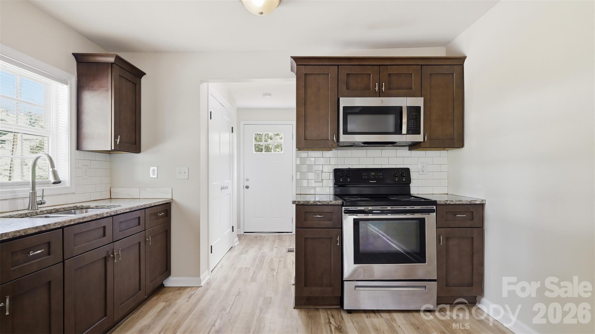 Kitchen - 413 Pleasant Avenue, Kannapolis