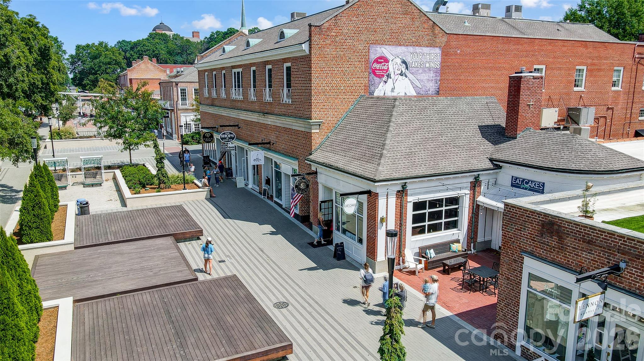 Close distance to the Newly revitalized Downtown Kannapolis with all of its shopping, restaurants, boutiques, and ballpark that it has to offer! - 413 Pleasant Avenue, Kannapolis