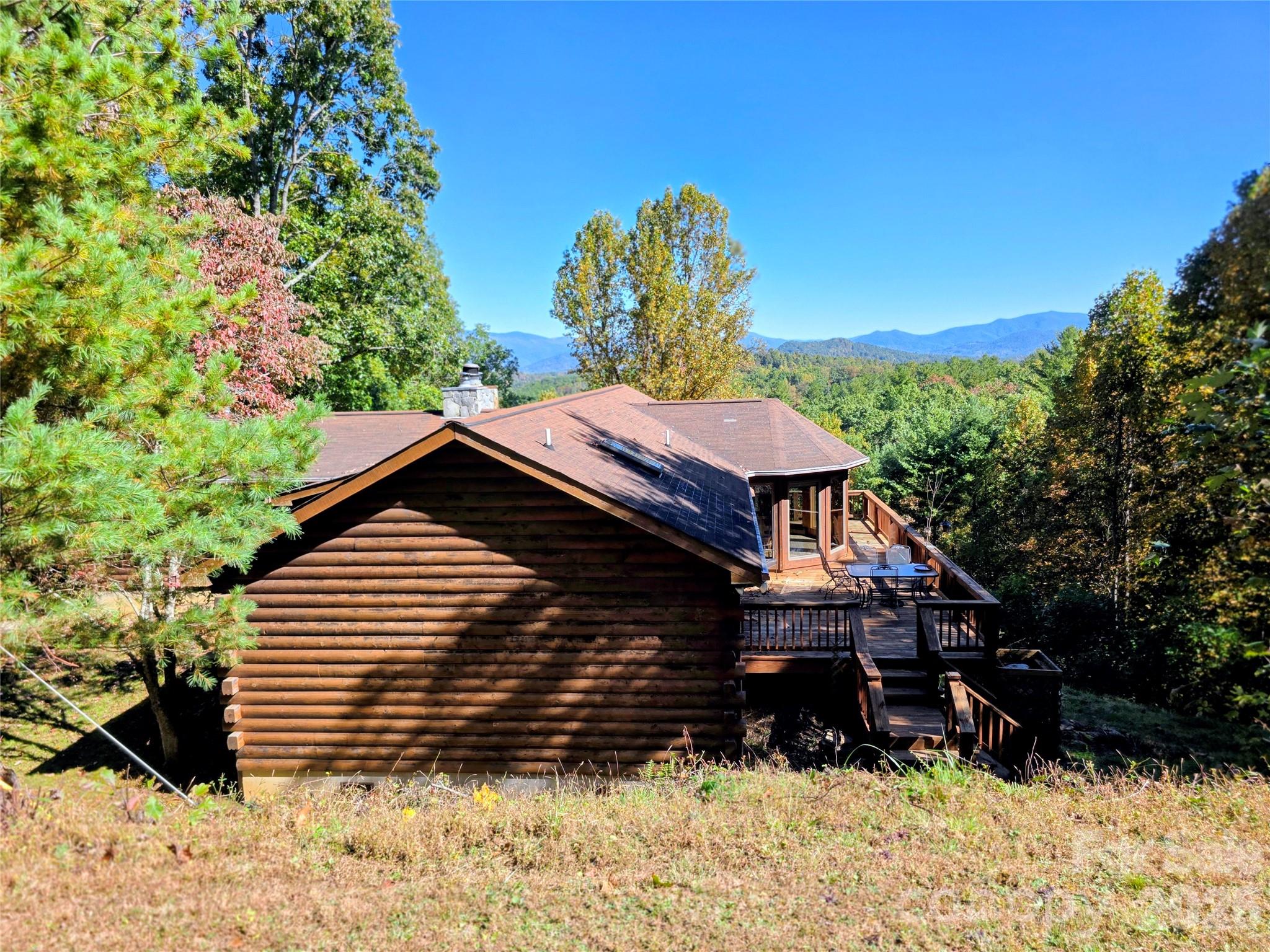 Southern view of house - 105 Poplar Ridge Lane, Burnsville