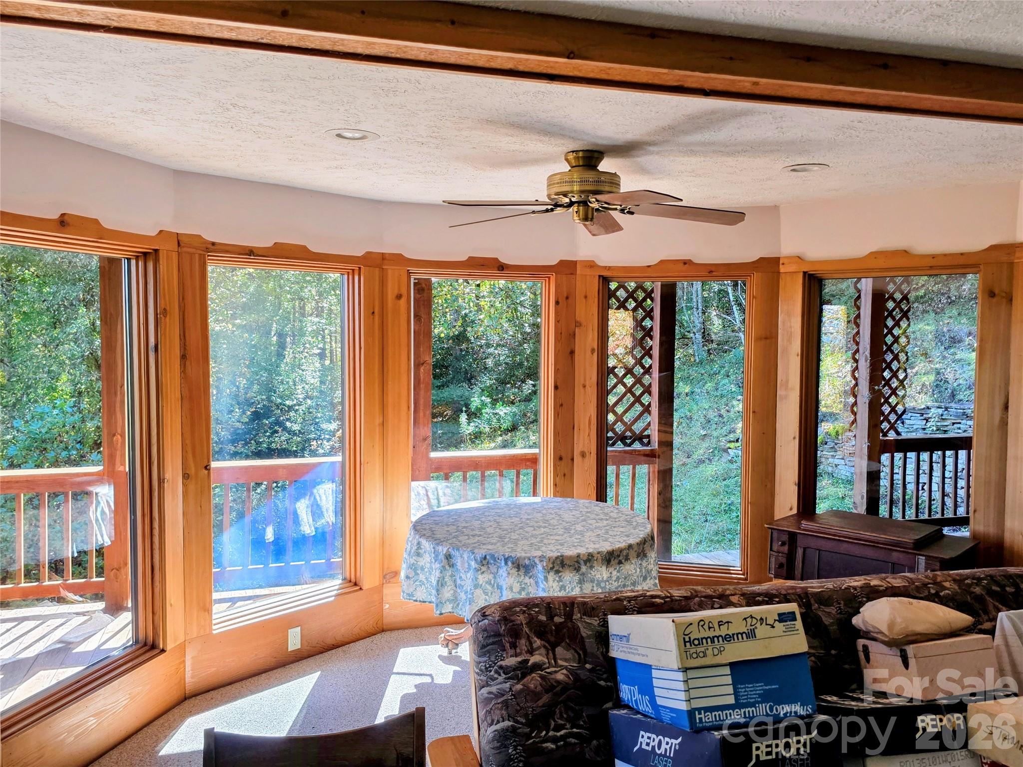 Downstairs dining area - 105 Poplar Ridge Lane, Burnsville