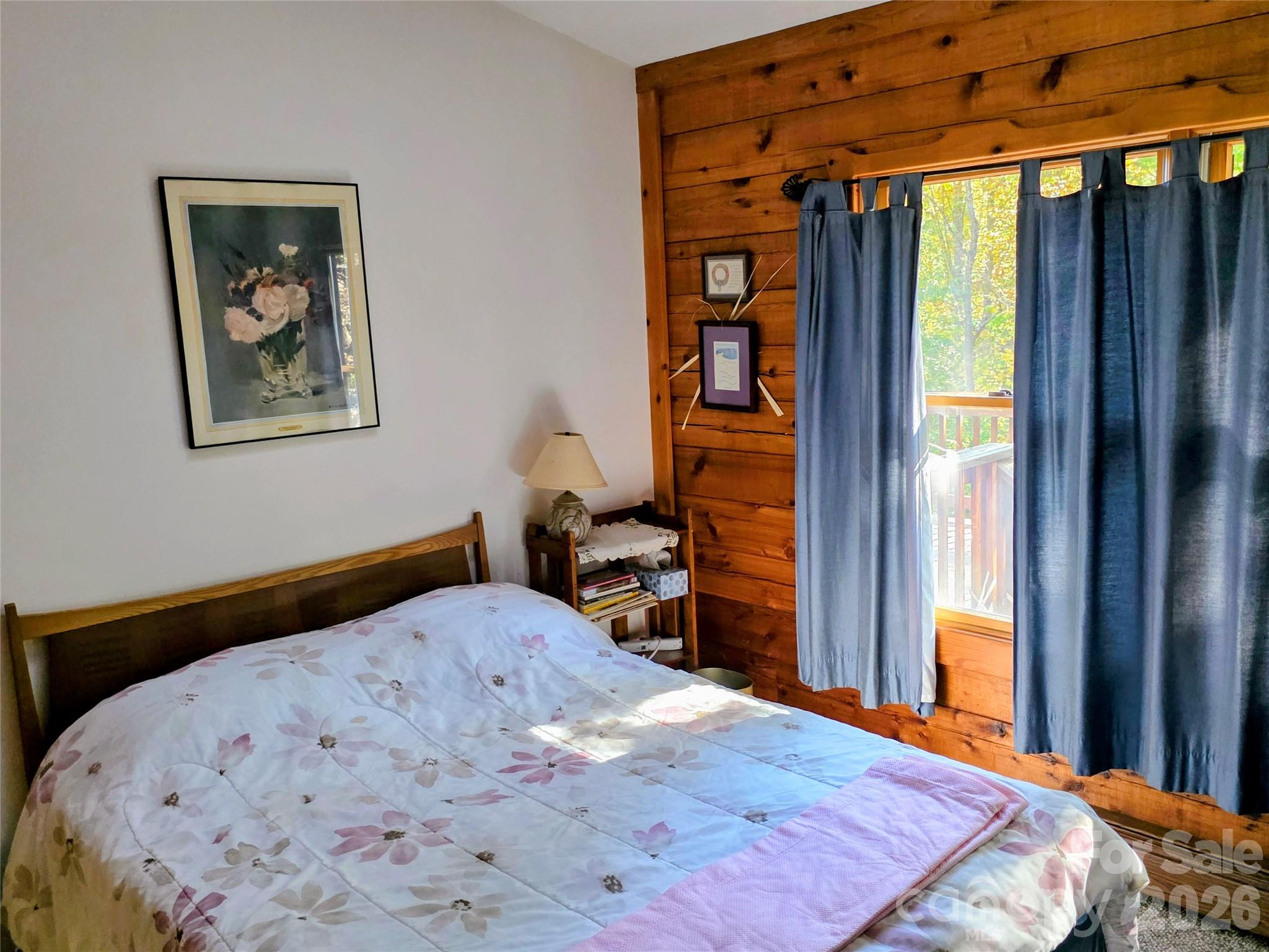 Guest bedroom - 105 Poplar Ridge Lane, Burnsville