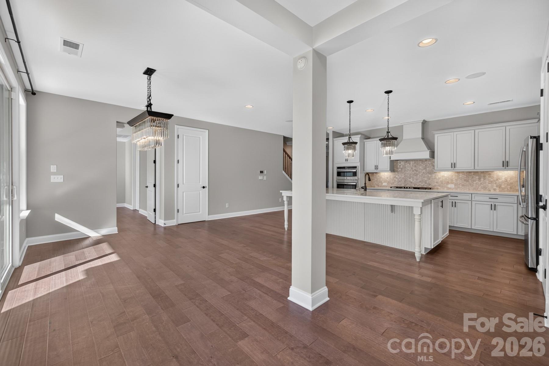 Single Family Residence at 10537 Black Locust Lane, Charlotte, photo 10 of 41
