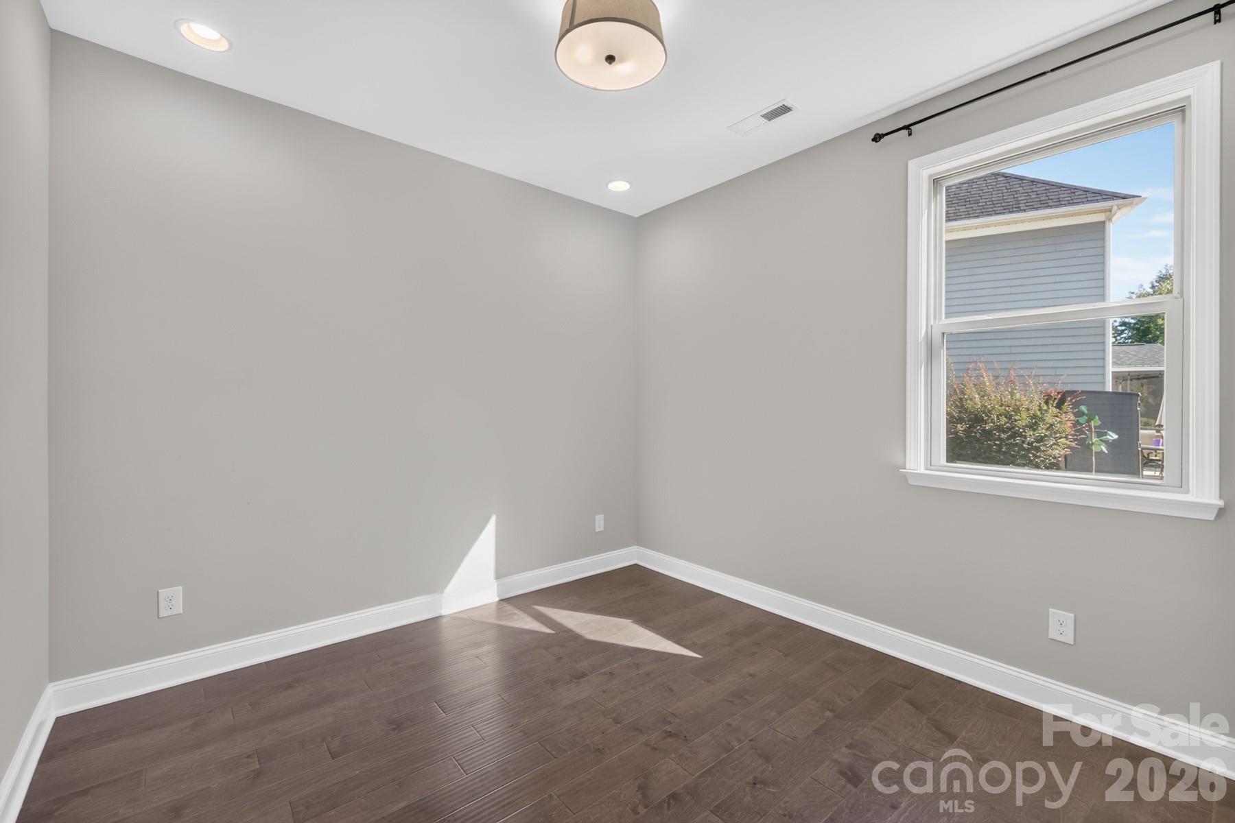 Single Family Residence at 10537 Black Locust Lane, Charlotte, photo 23 of 41