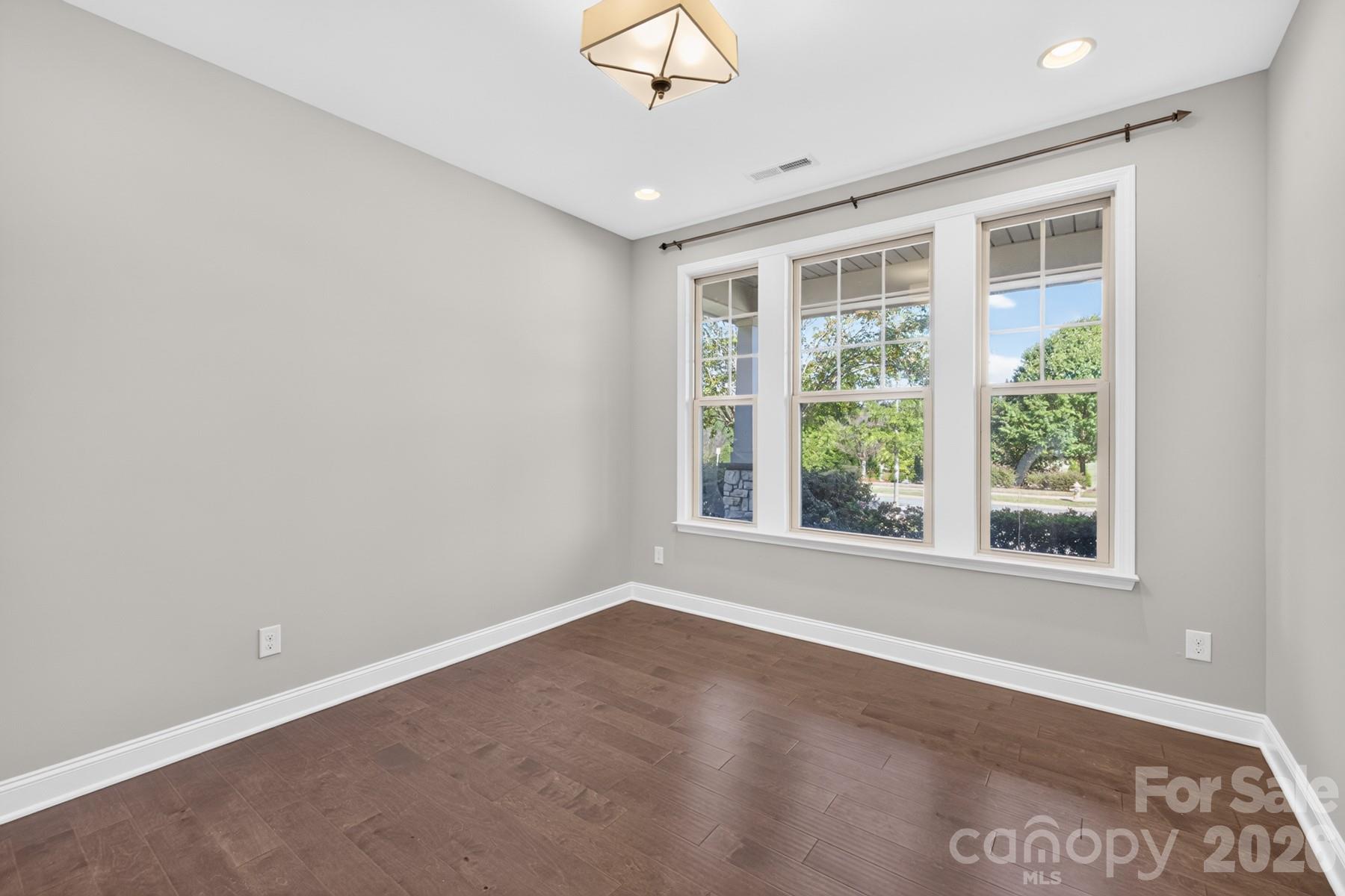 Single Family Residence at 10537 Black Locust Lane, Charlotte, photo 26 of 41