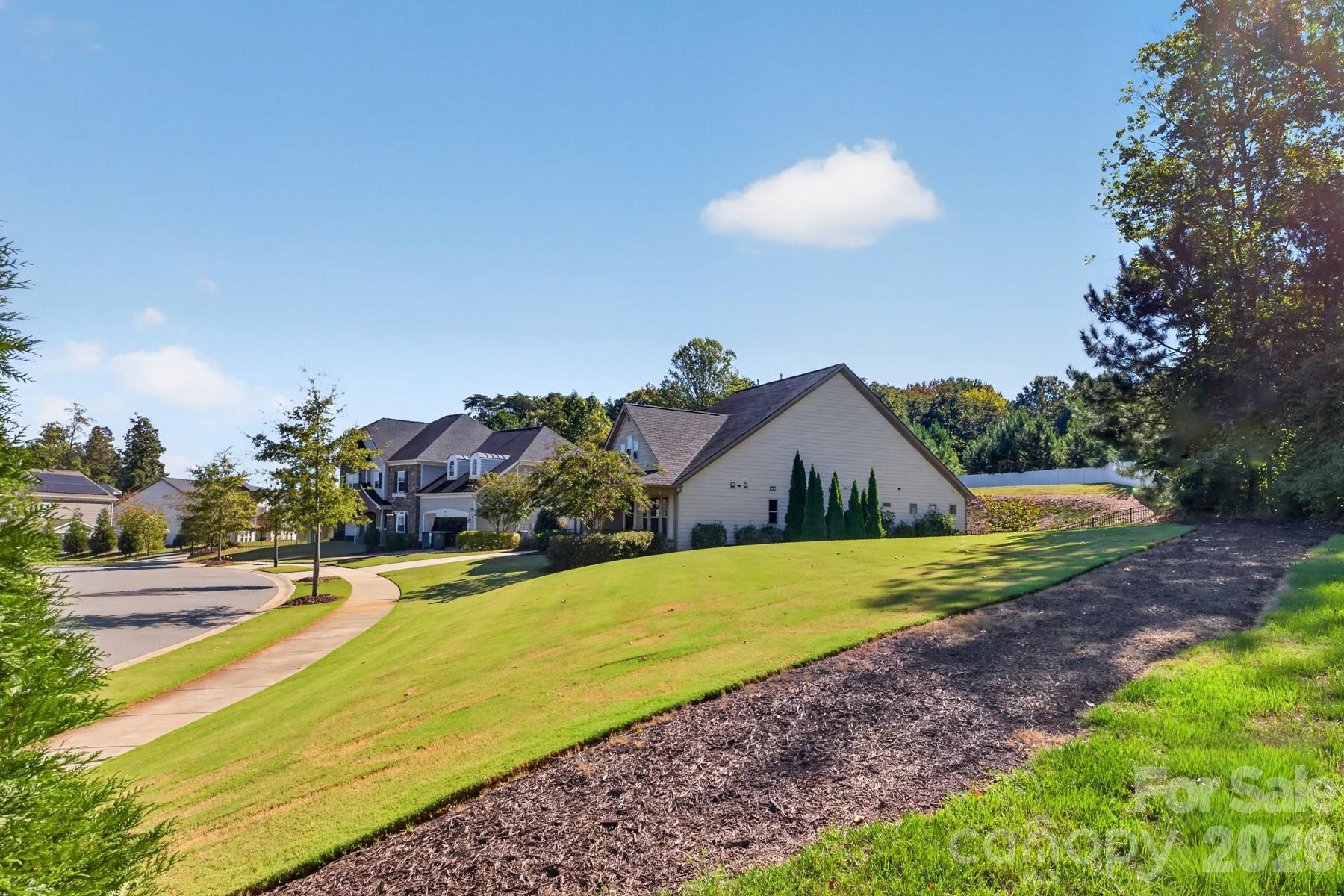 Single Family Residence at 10537 Black Locust Lane, Charlotte, photo 40 of 41