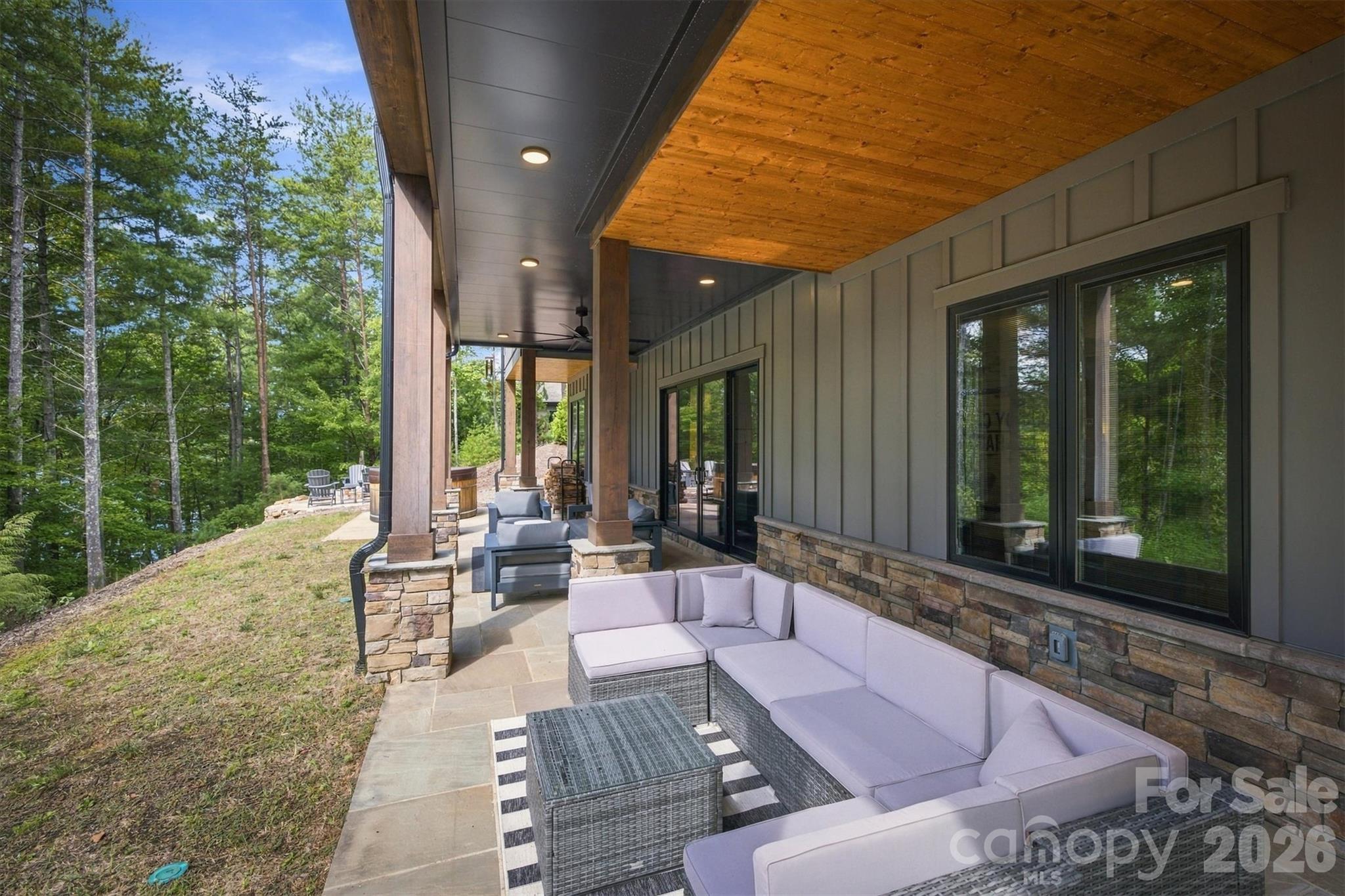 Single Family Residence at 155 Otter Waller Drive, Nebo, photo 37 of 48