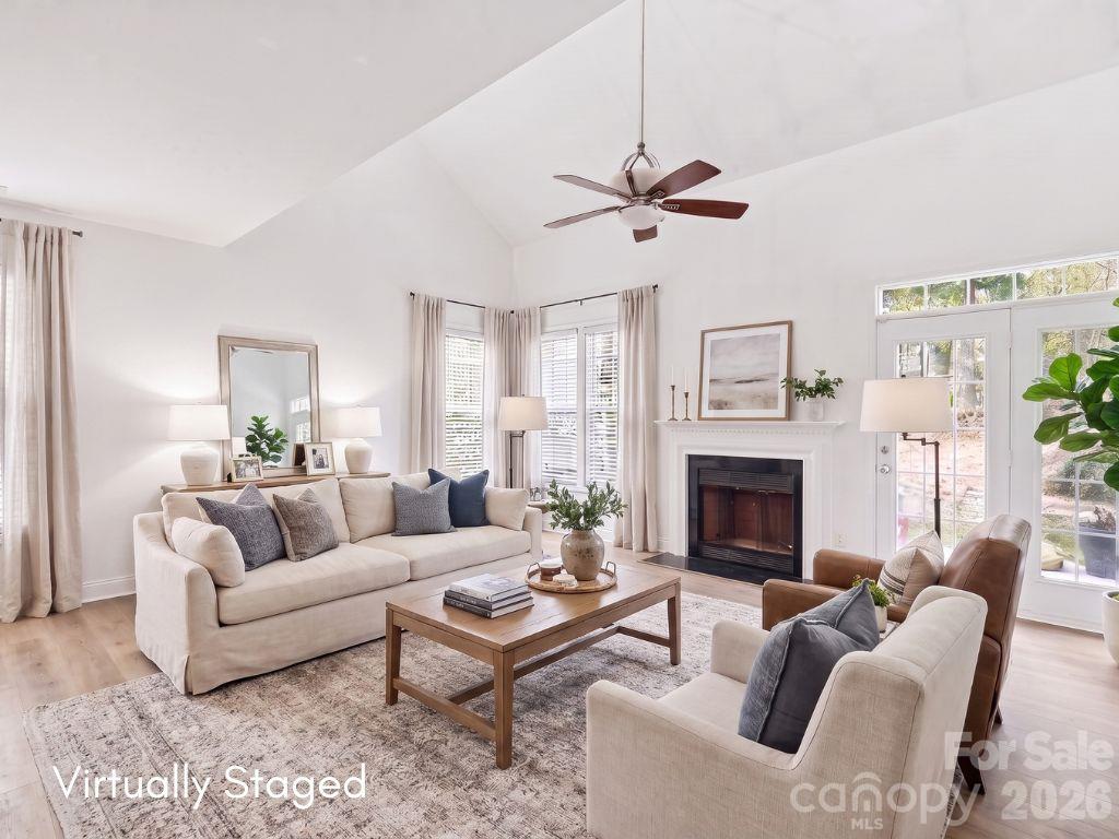 Single Family Residence at 2219 Winding River Drive, Charlotte, photo 19 of 45