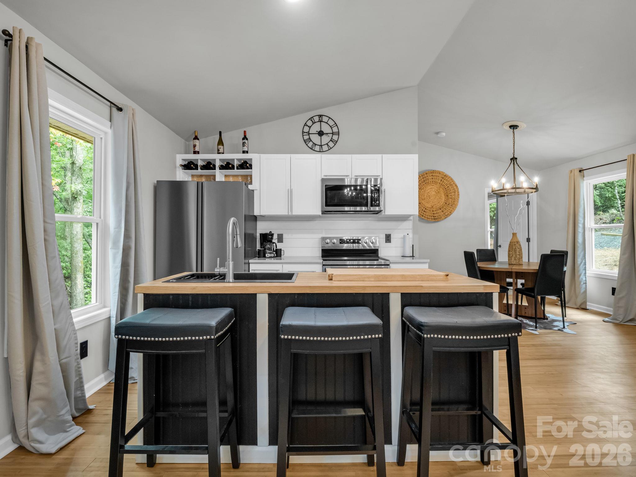 Single Family Residence at 257 Roadrunner Circle, Lake Lure, photo 16 of 29