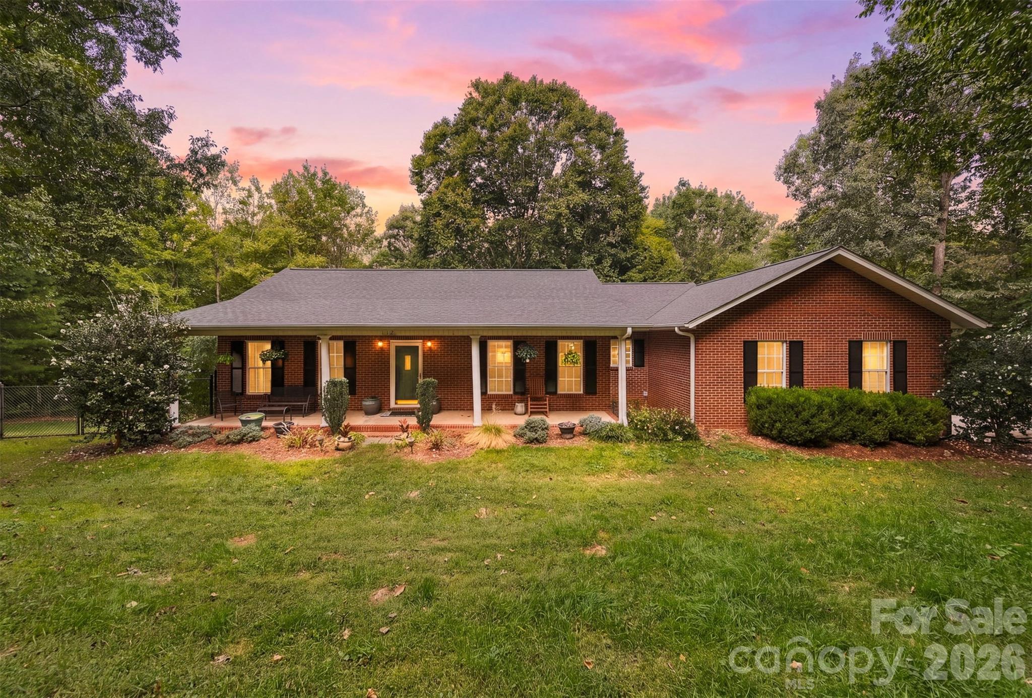 Single Family Residence at 112 Jennings Lane, Taylorsville, photo 2 of 54