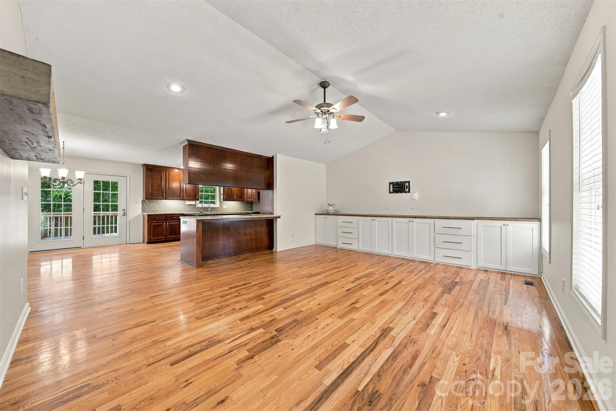 Single Family Residence at 112 Jennings Lane, Taylorsville, photo 16 of 54