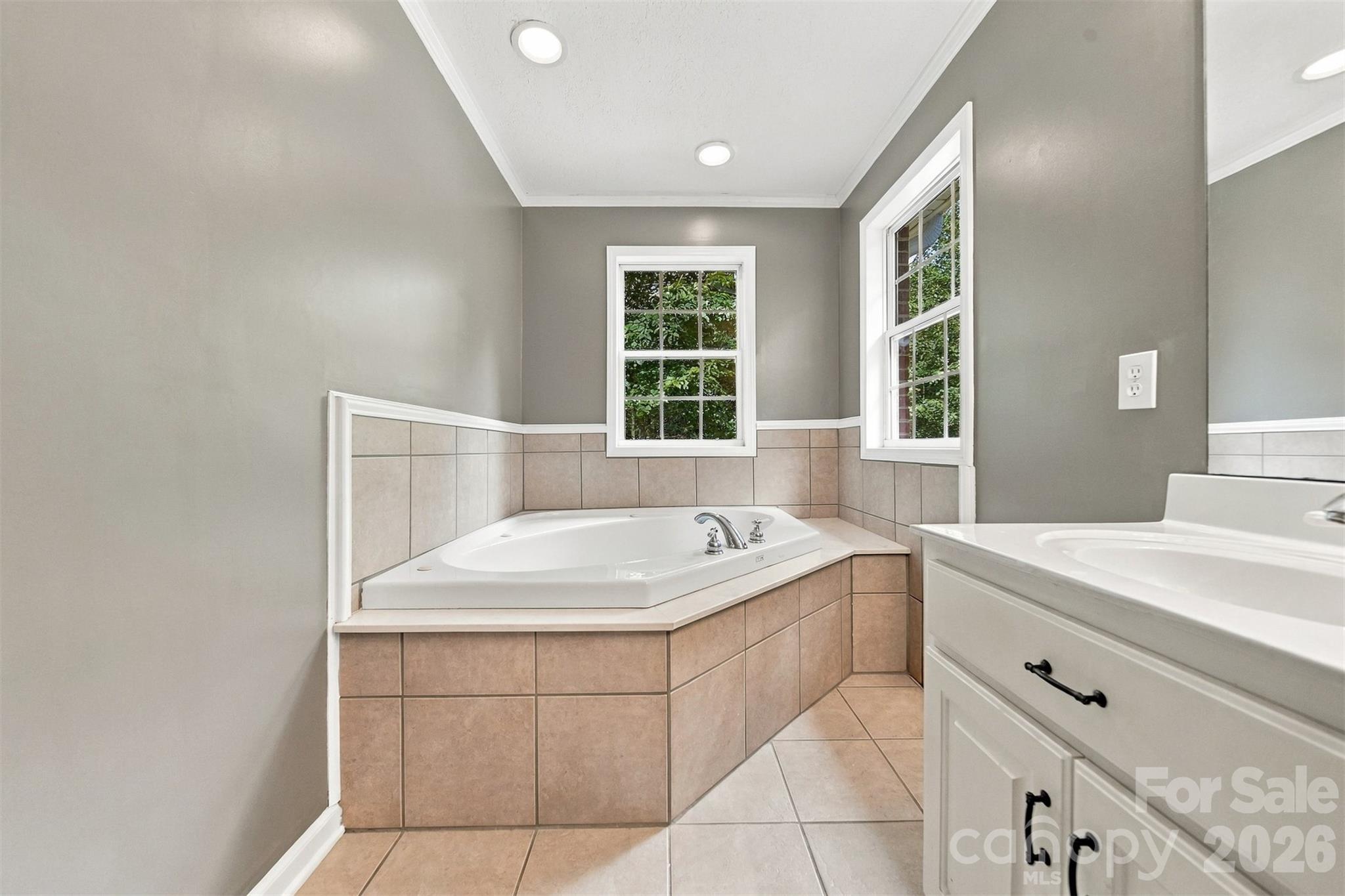 Single Family Residence at 112 Jennings Lane, Taylorsville, photo 25 of 54
