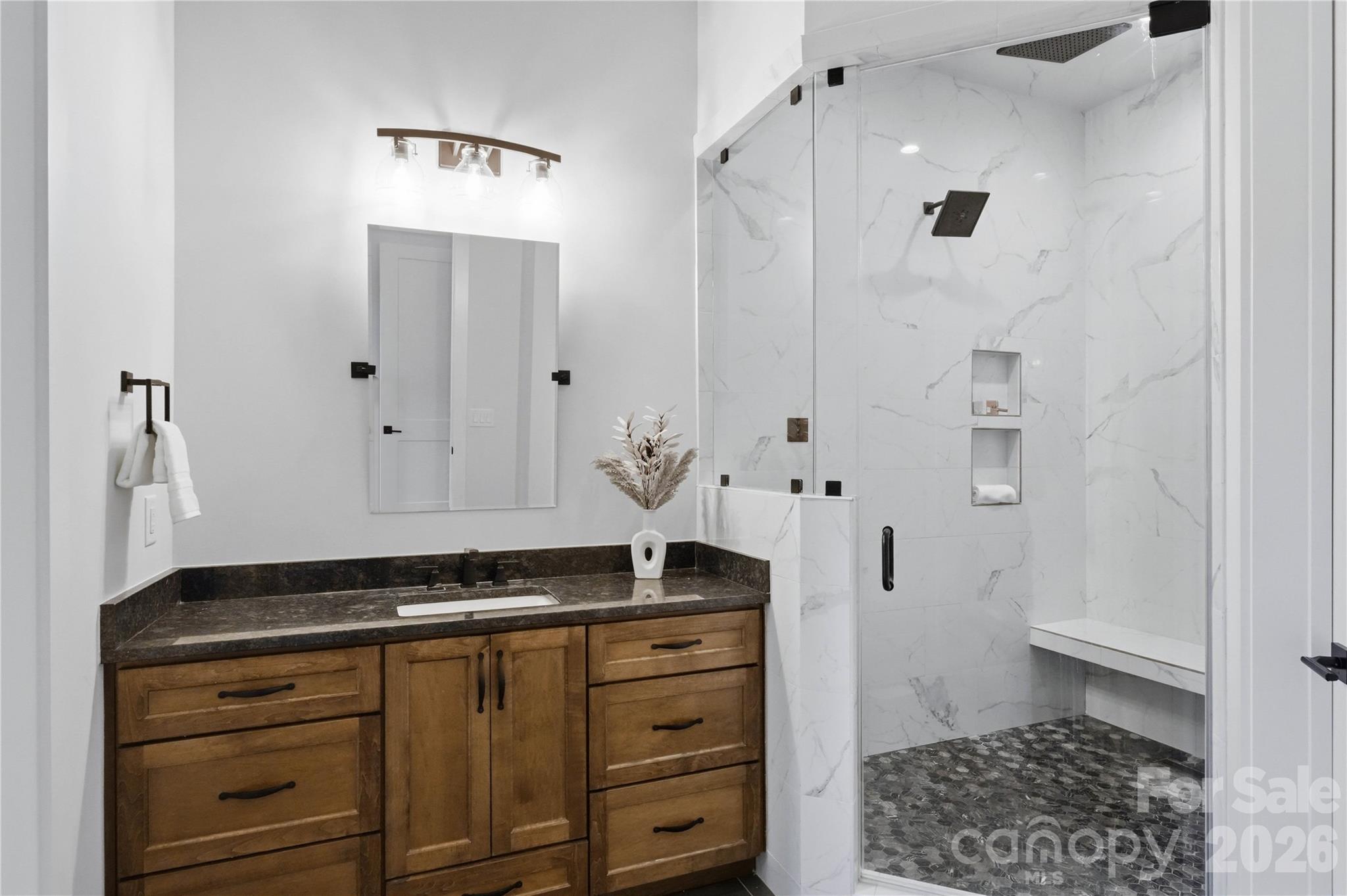 Primary shower - 644 Normandy Road, Mooresville