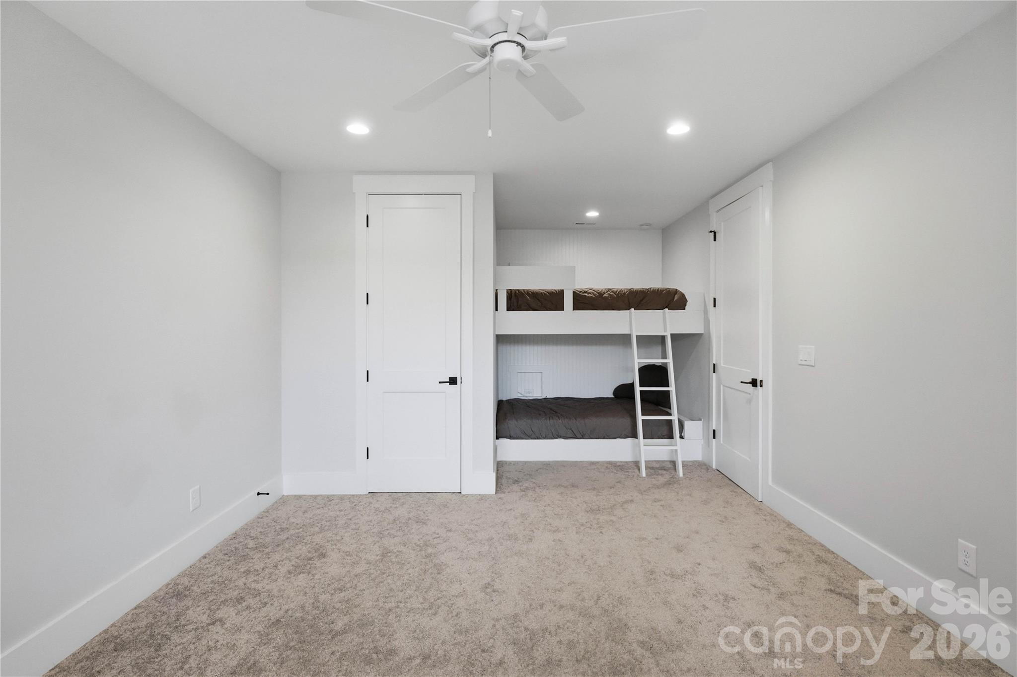 Bunk room in basement - 644 Normandy Road, Mooresville
