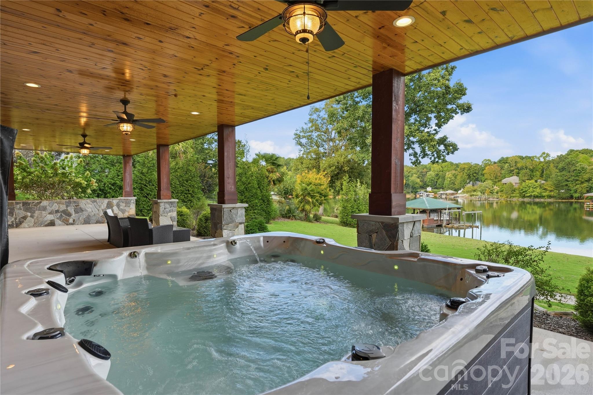Single Family Residence at 644 Normandy Road, Mooresville, photo 37 of 48