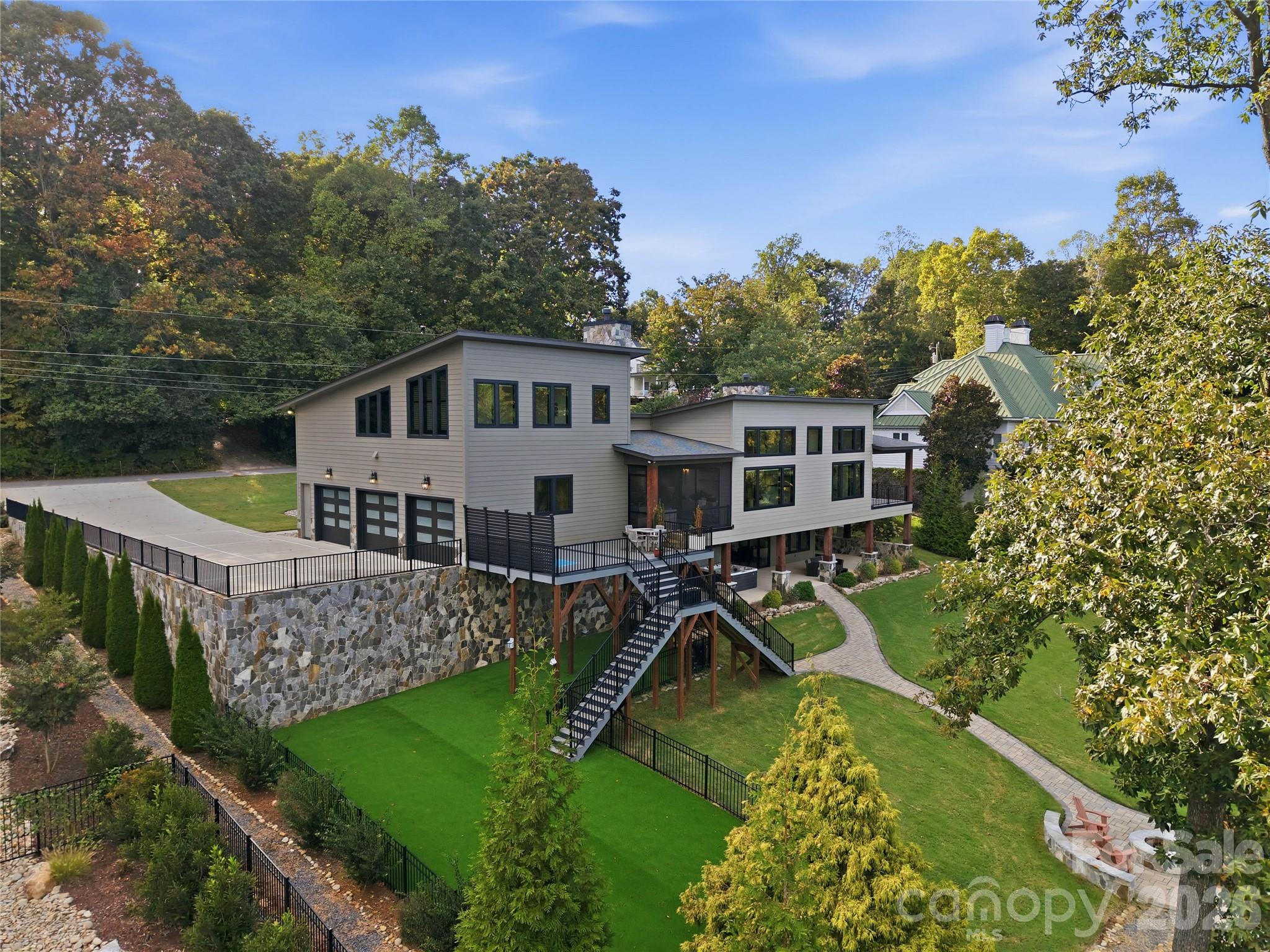 Single Family Residence at 644 Normandy Road, Mooresville, photo 44 of 48