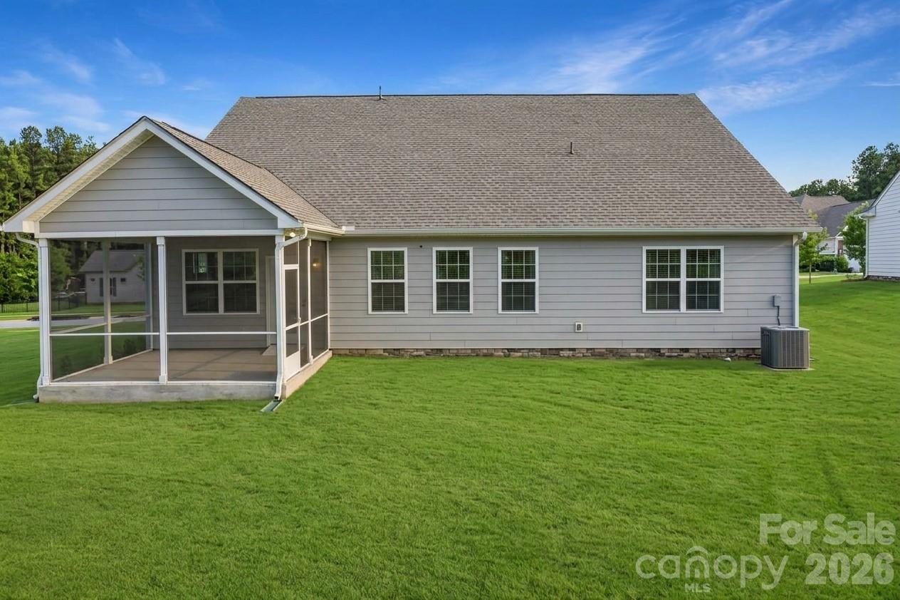 Single Family Residence at 5019 Chegall Crossing Way, Mount Holly, photo 19 of 47