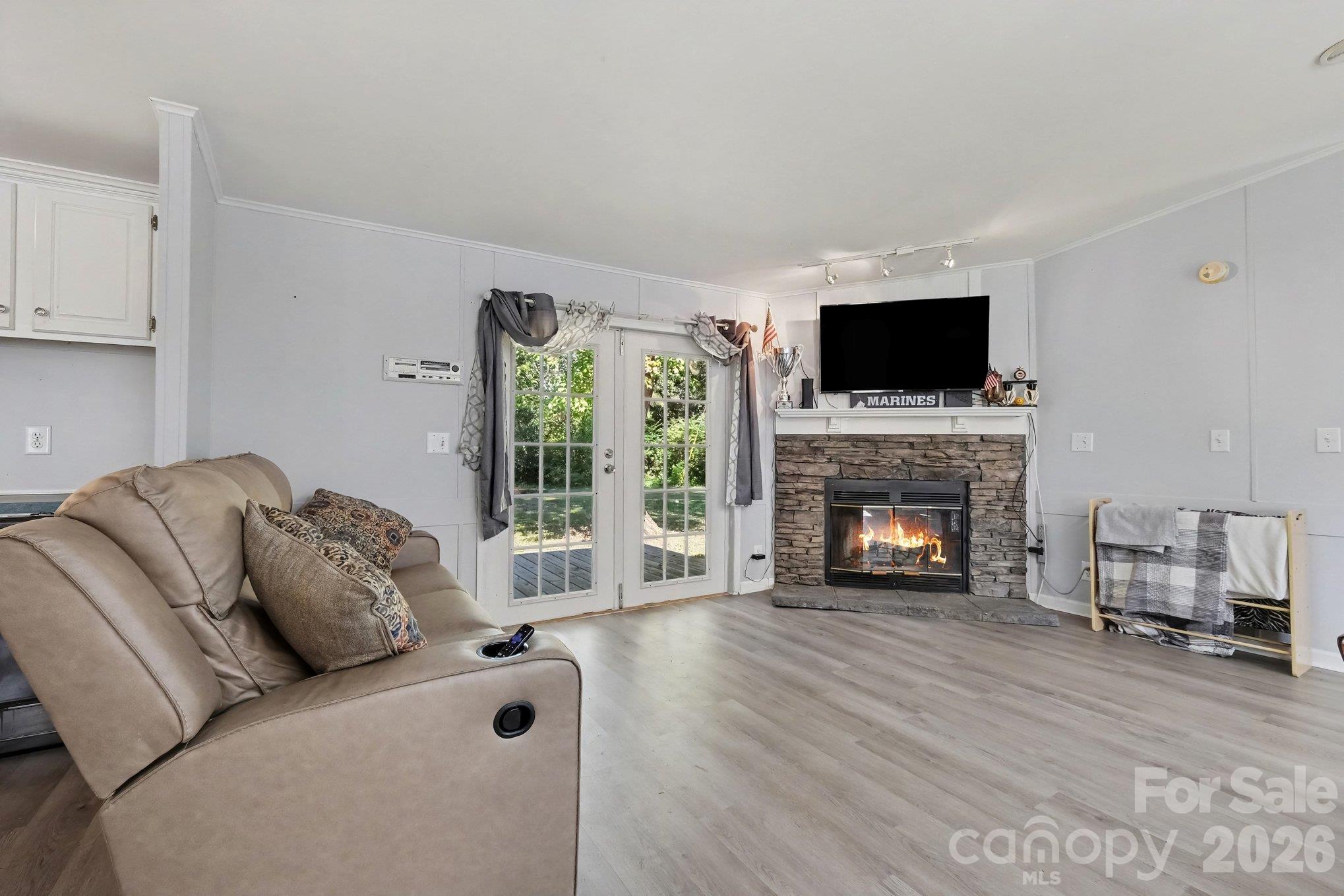 Single Family Residence at 4833 Maralane Trail, Denver, photo 7 of 37