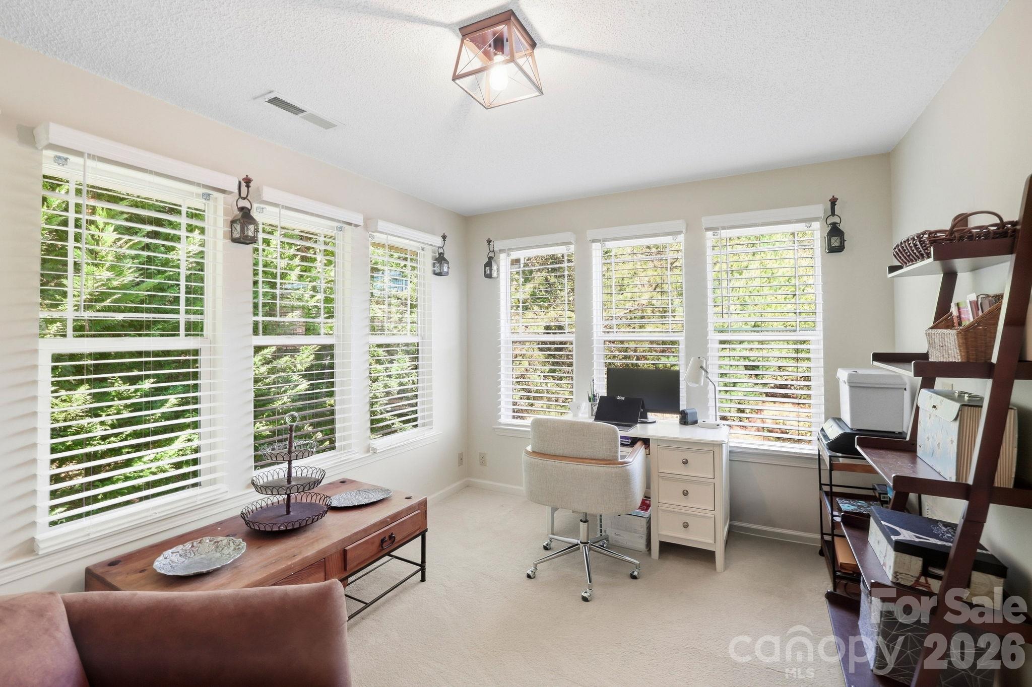 Condominium at 1406 Deermouse Way, Hendersonville, photo 16 of 33