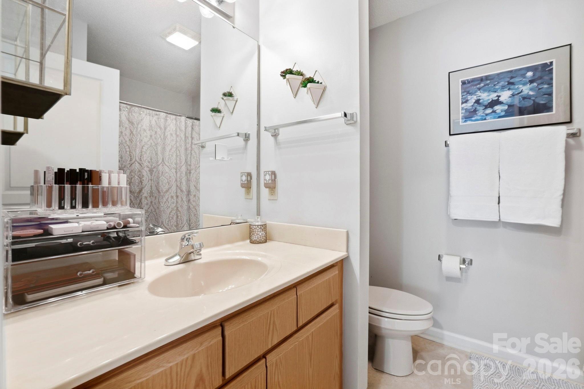 Condominium at 1406 Deermouse Way, Hendersonville, photo 20 of 33