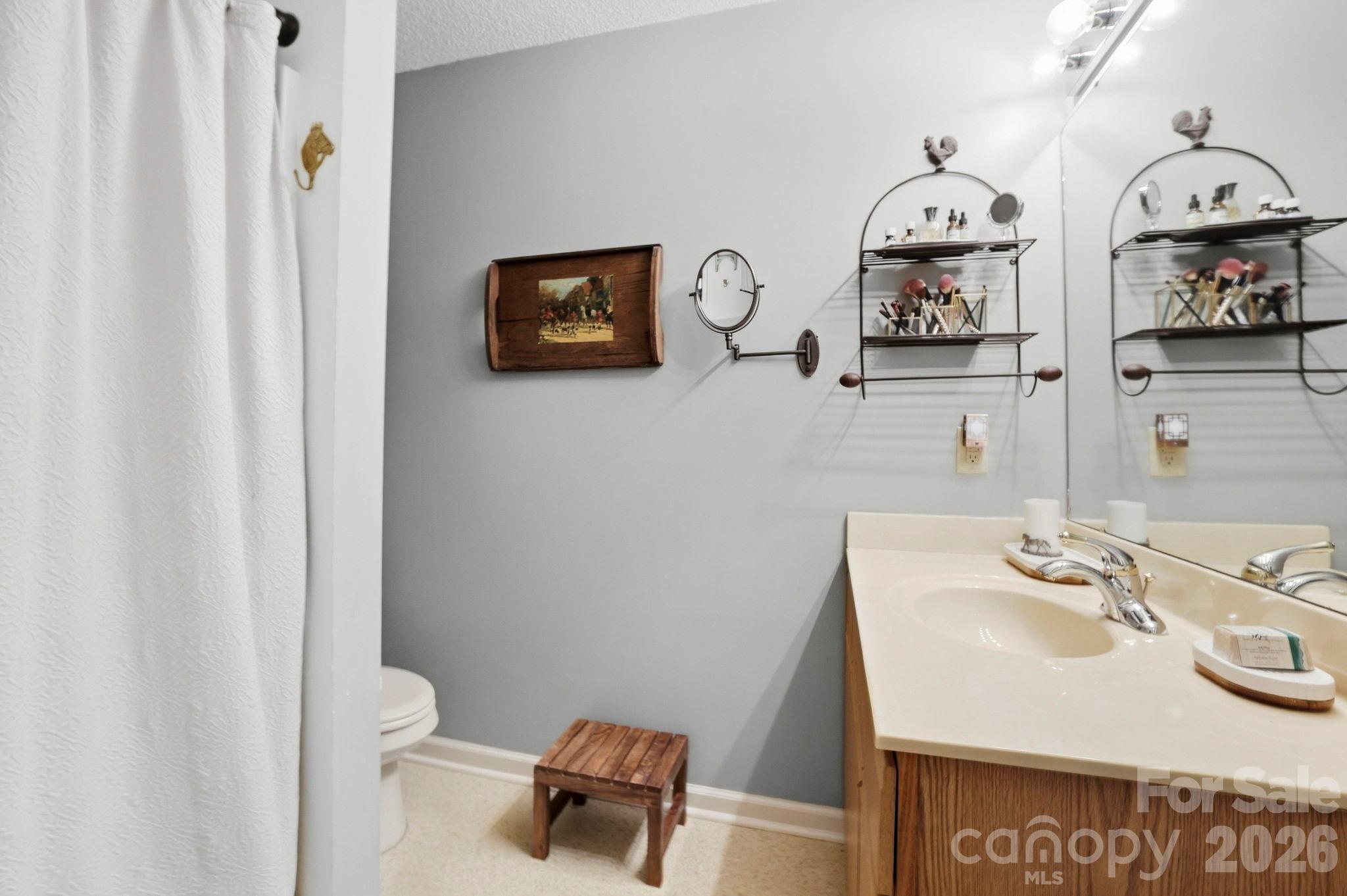 Condominium at 1406 Deermouse Way, Hendersonville, photo 27 of 33