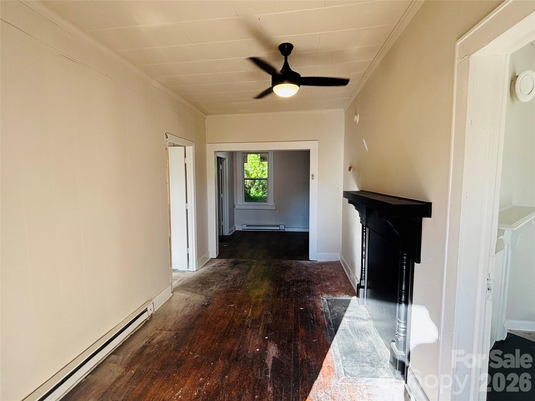 Single Family Residence at 401 S Hill Street, Gastonia, photo 4 of 15
