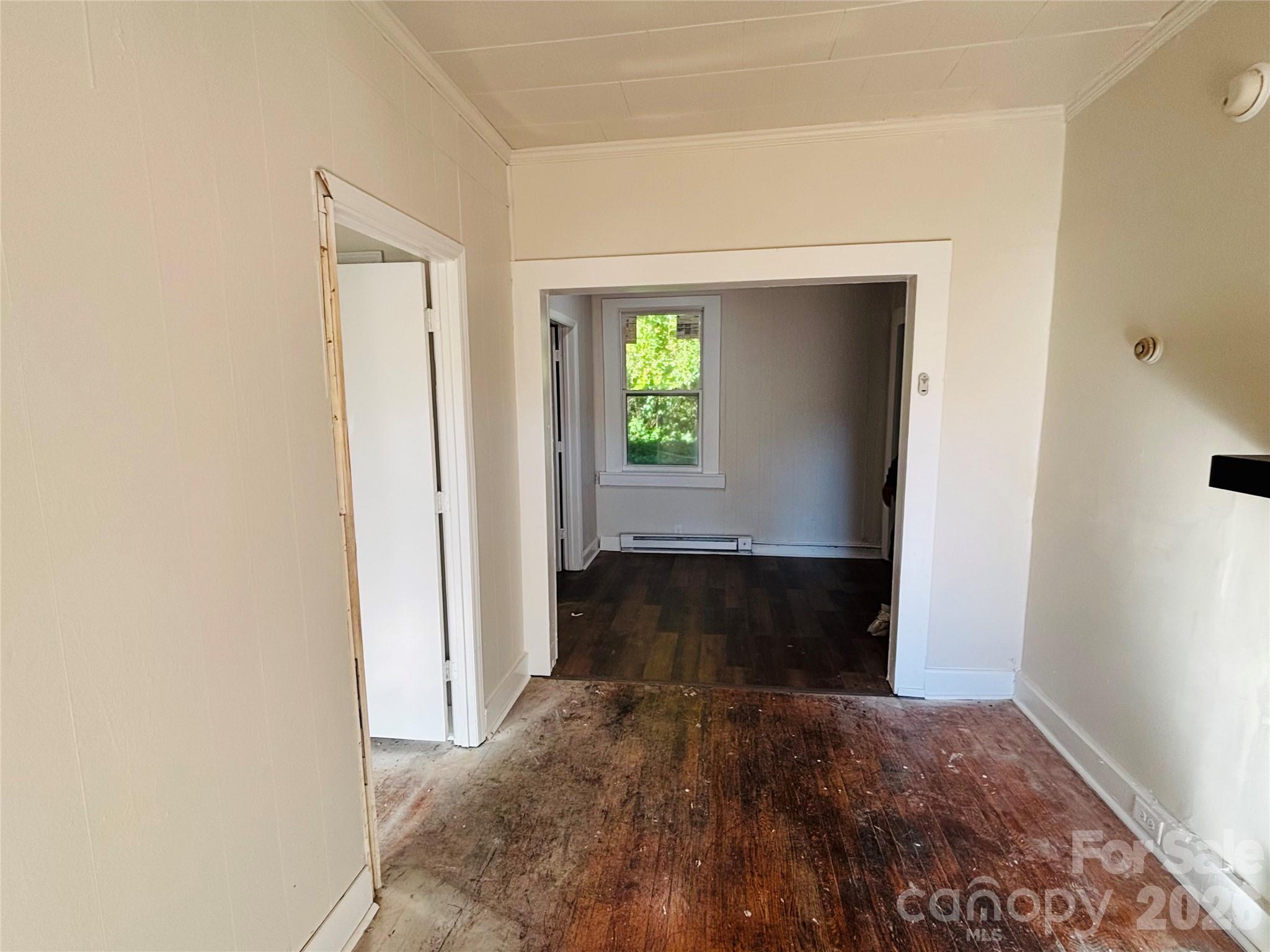 Single Family Residence at 401 S Hill Street, Gastonia, photo 5 of 15