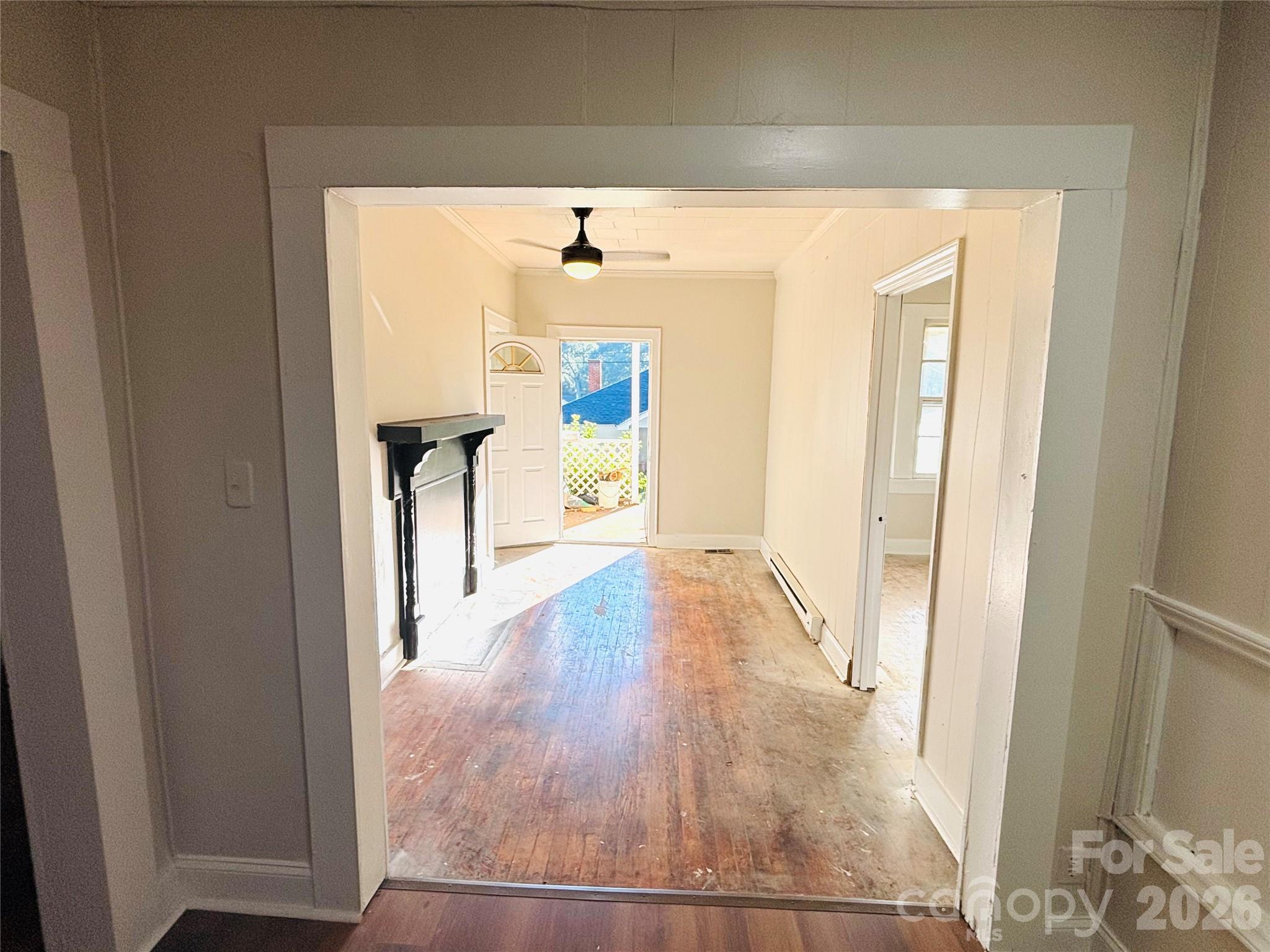 Single Family Residence at 401 S Hill Street, Gastonia, photo 6 of 15