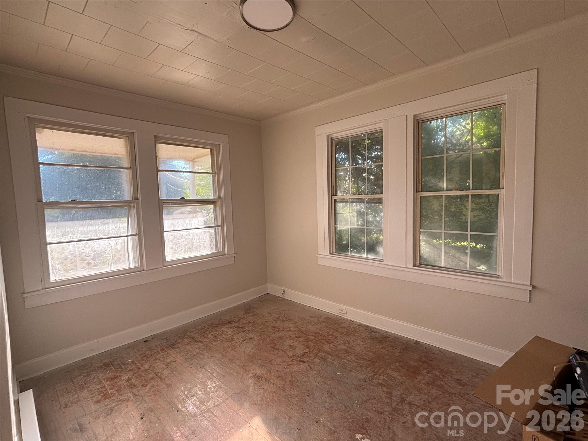 Single Family Residence at 401 S Hill Street, Gastonia, photo 9 of 15