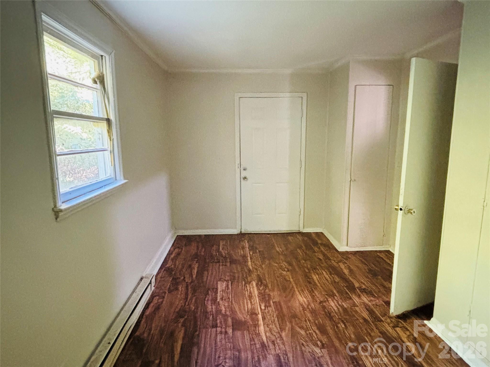 Single Family Residence at 401 S Hill Street, Gastonia, photo 13 of 15