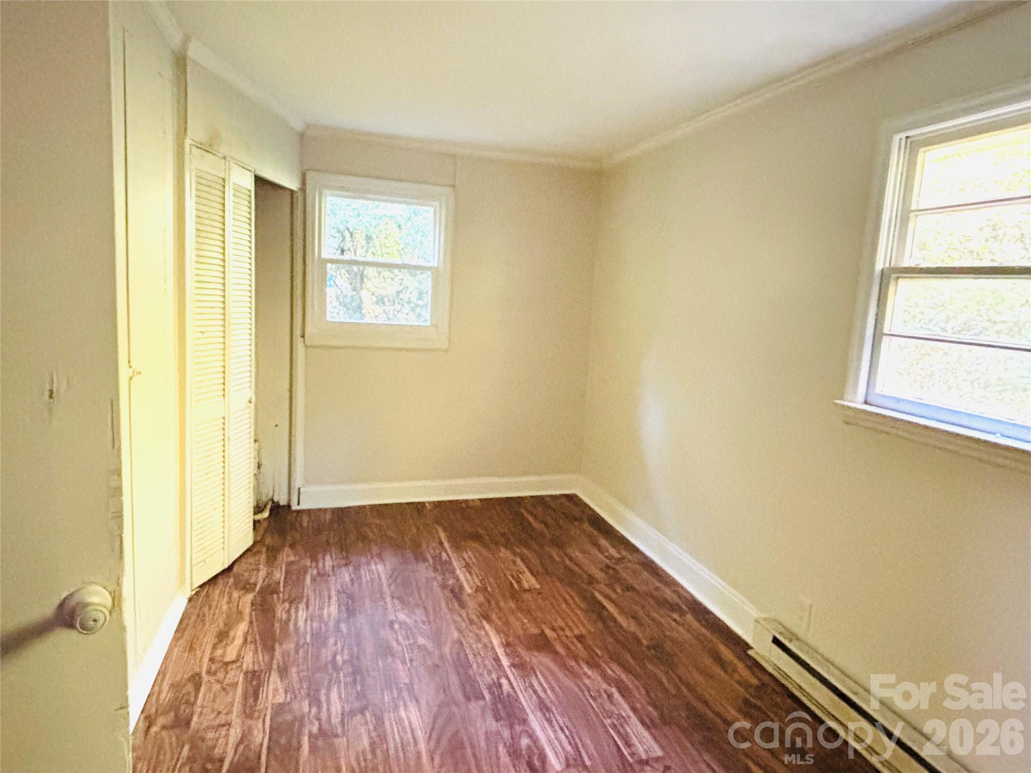 Single Family Residence at 401 S Hill Street, Gastonia, photo 14 of 15