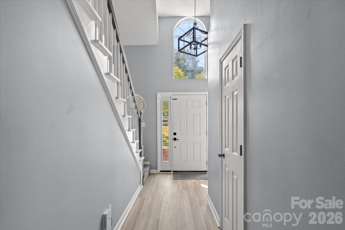 Single Family Residence at 3688 Lake Spring Avenue, Concord, photo 3 of 48