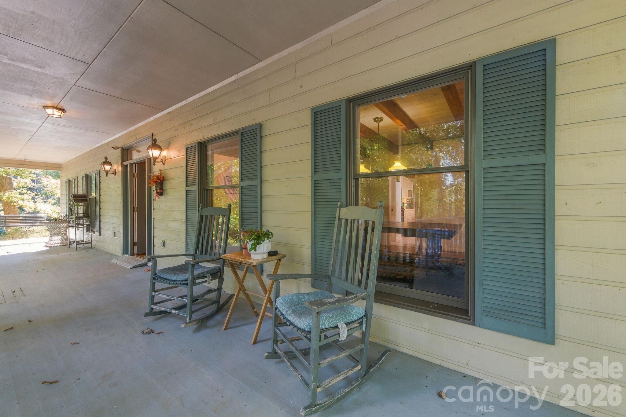 Single Family Residence at 150 Rabun Run, Columbus, photo 2 of 47