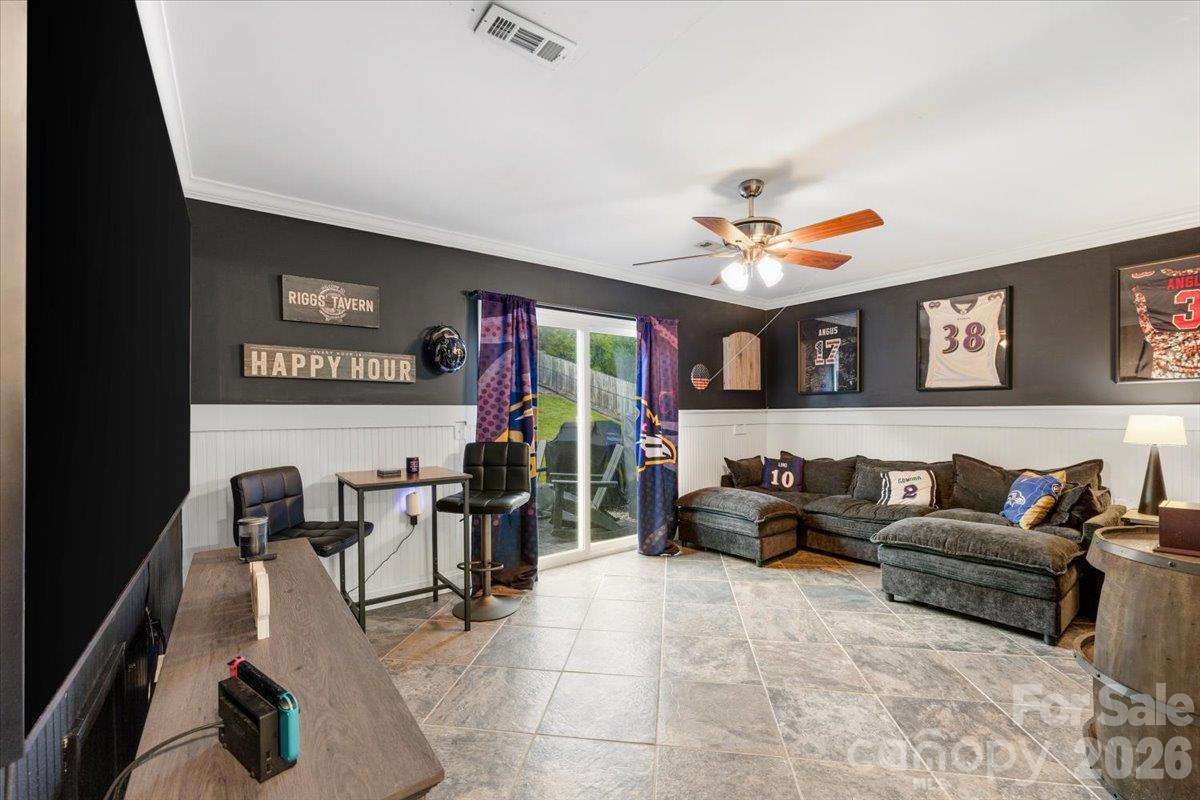 Downstairs Flex Space - 106 S River Glen Drive, Morganton