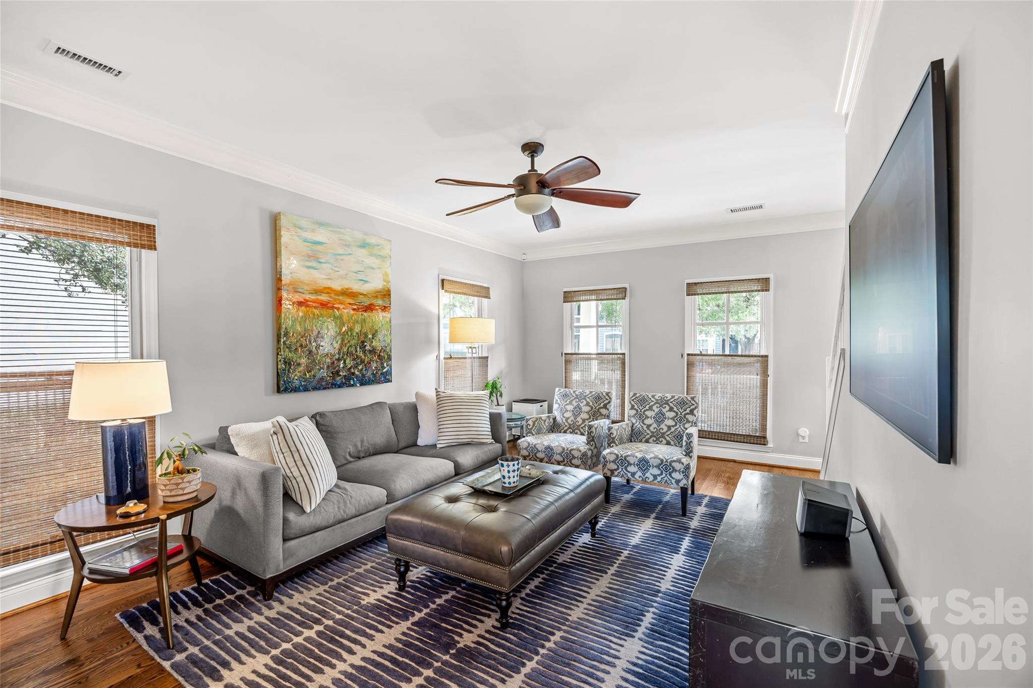 Single Family Residence at 512 Olmsted Park Place, Charlotte, photo 6 of 48