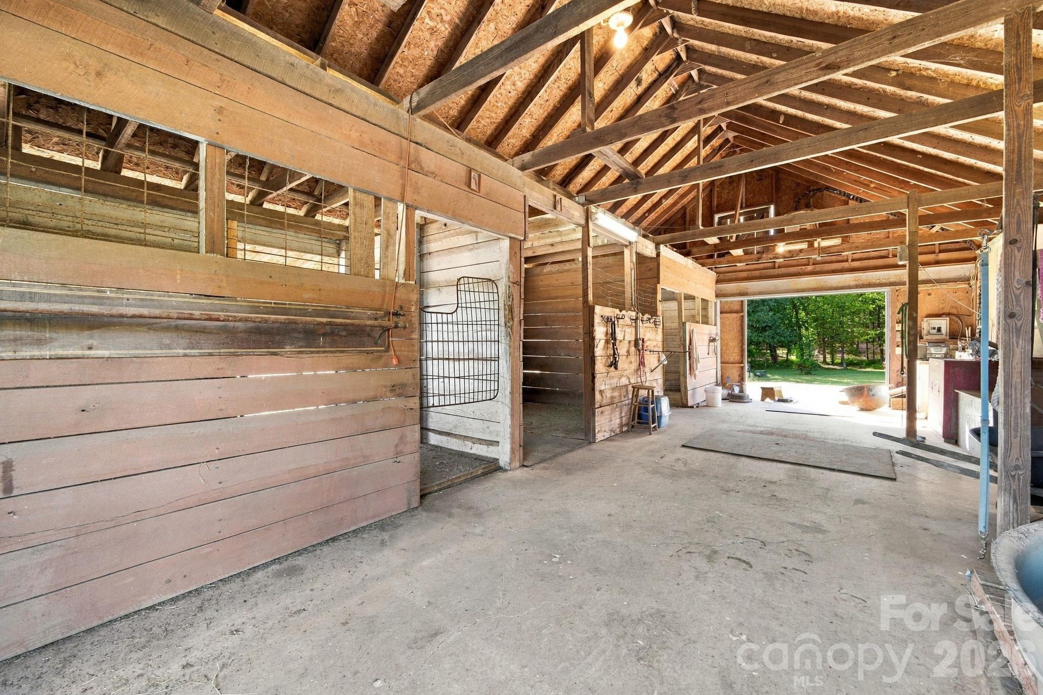 Single Family Residence at 150 Rabun Run, Columbus, photo 34 of 47