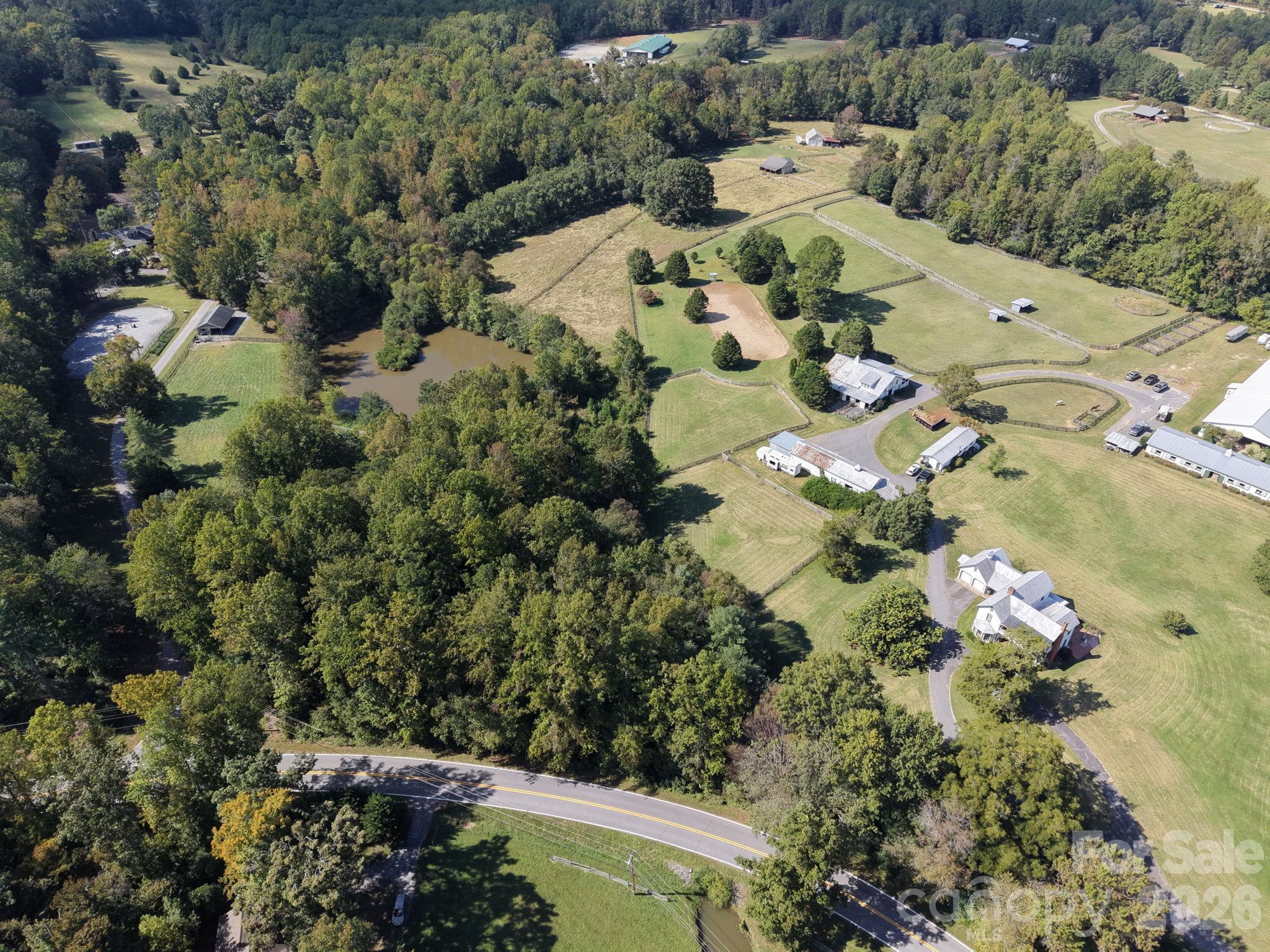 Single Family Residence at 150 Rabun Run, Columbus, photo 40 of 47