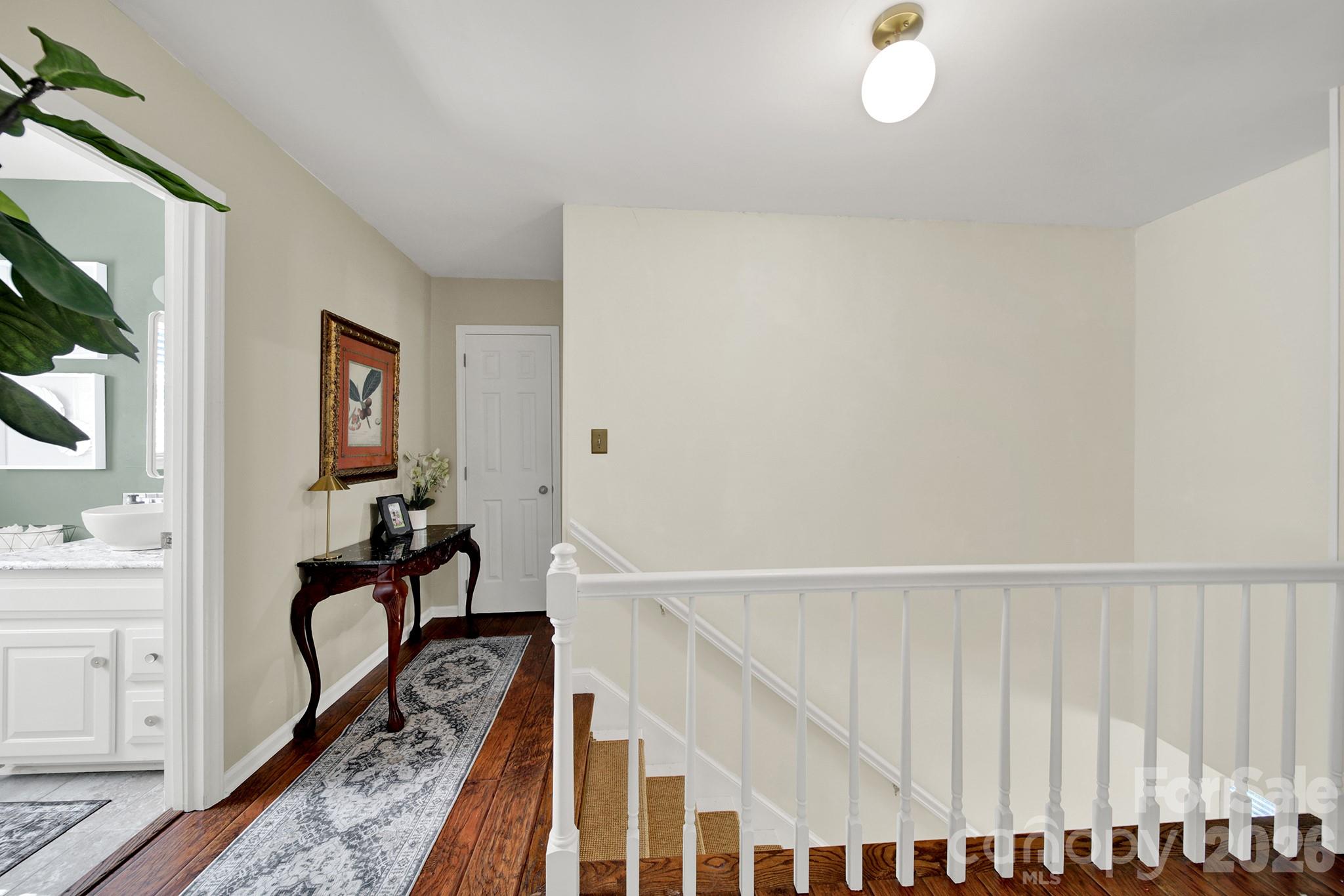 Single Family Residence at 1219 Honeybee Trail, Fort Mill, photo 23 of 37