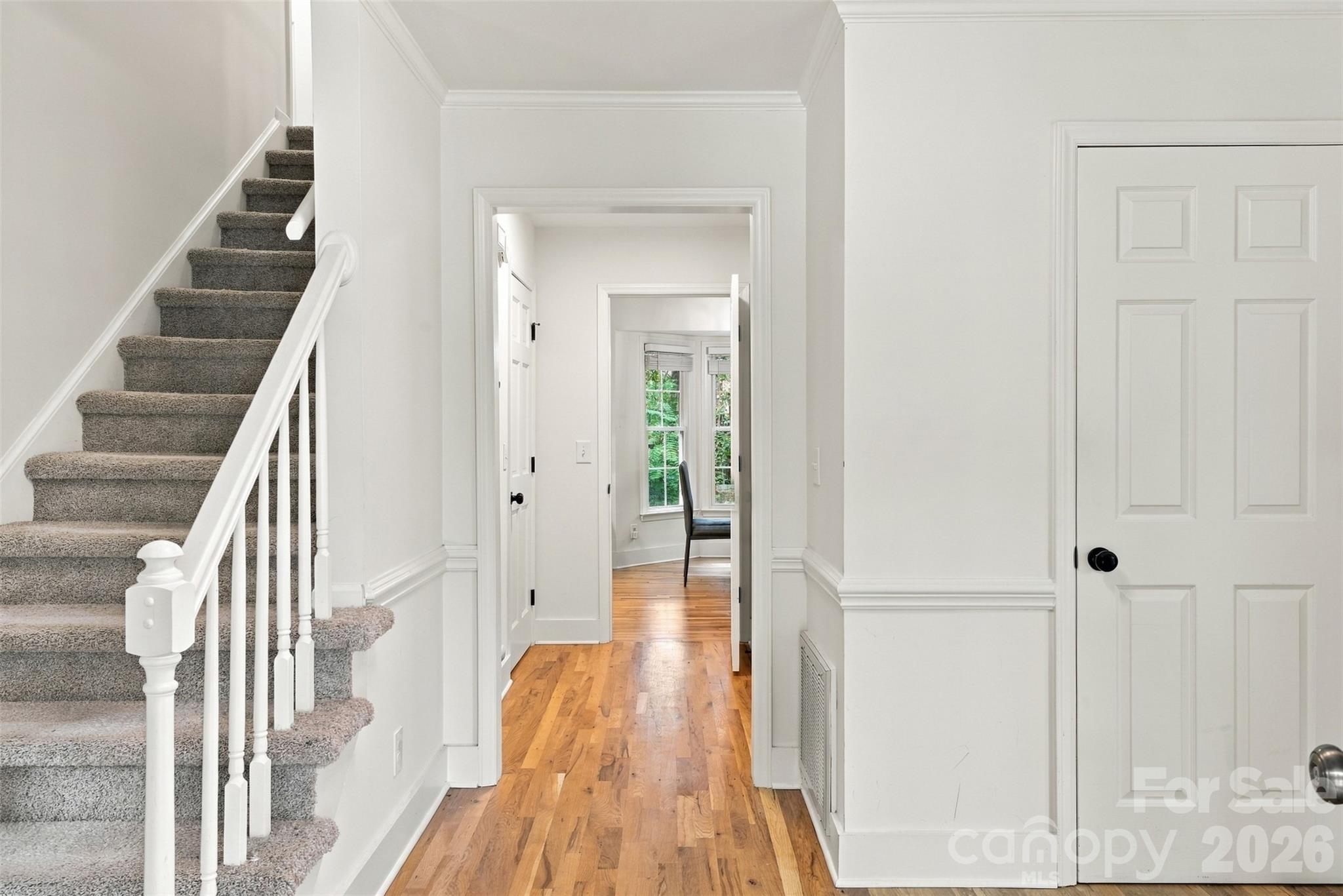 Single Family Residence at 2020 Fairchelsea Way Lane, Matthews, photo 6 of 28